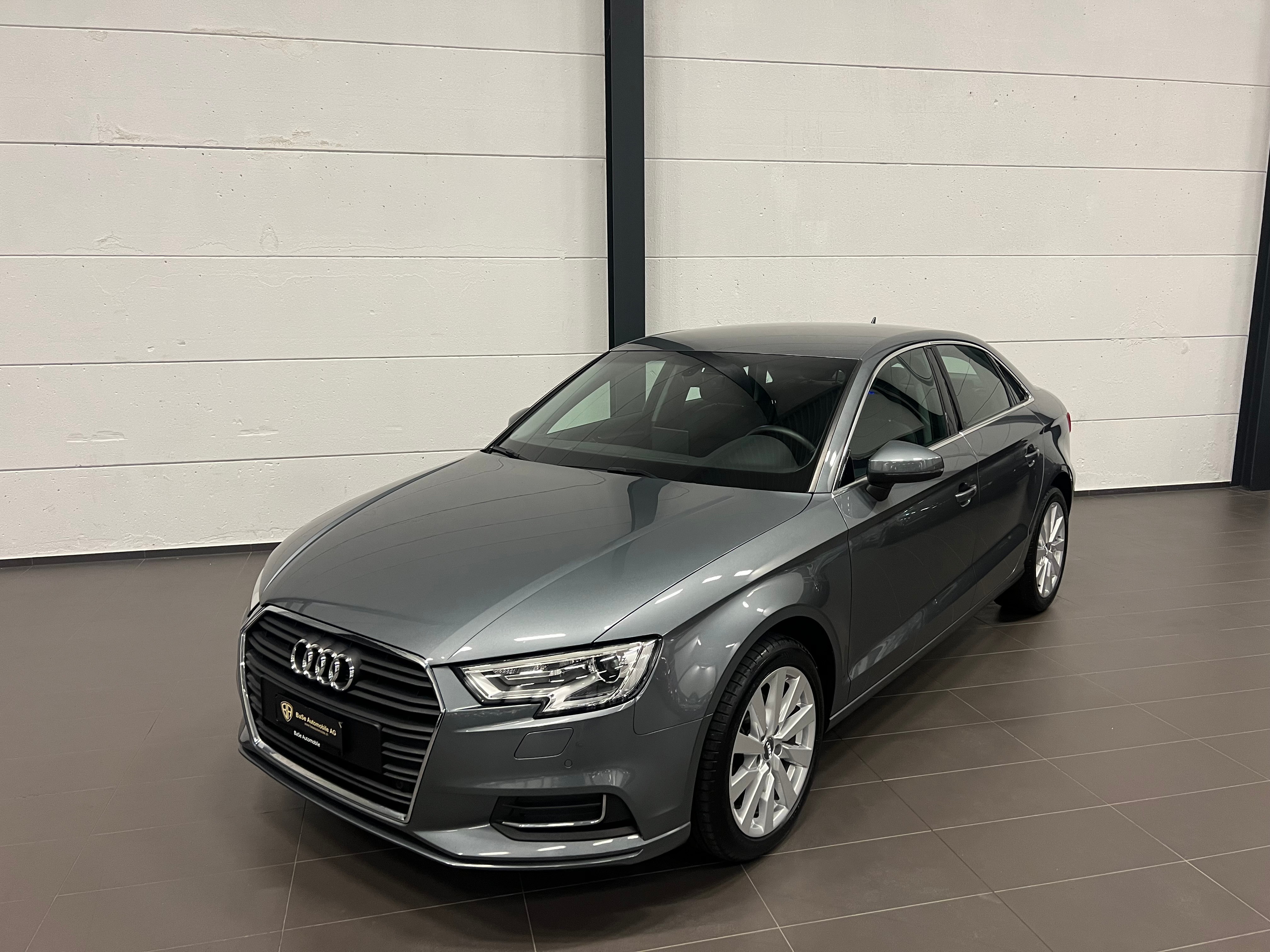 AUDI A3 Sedan 1.6 TDI Design S-tronic