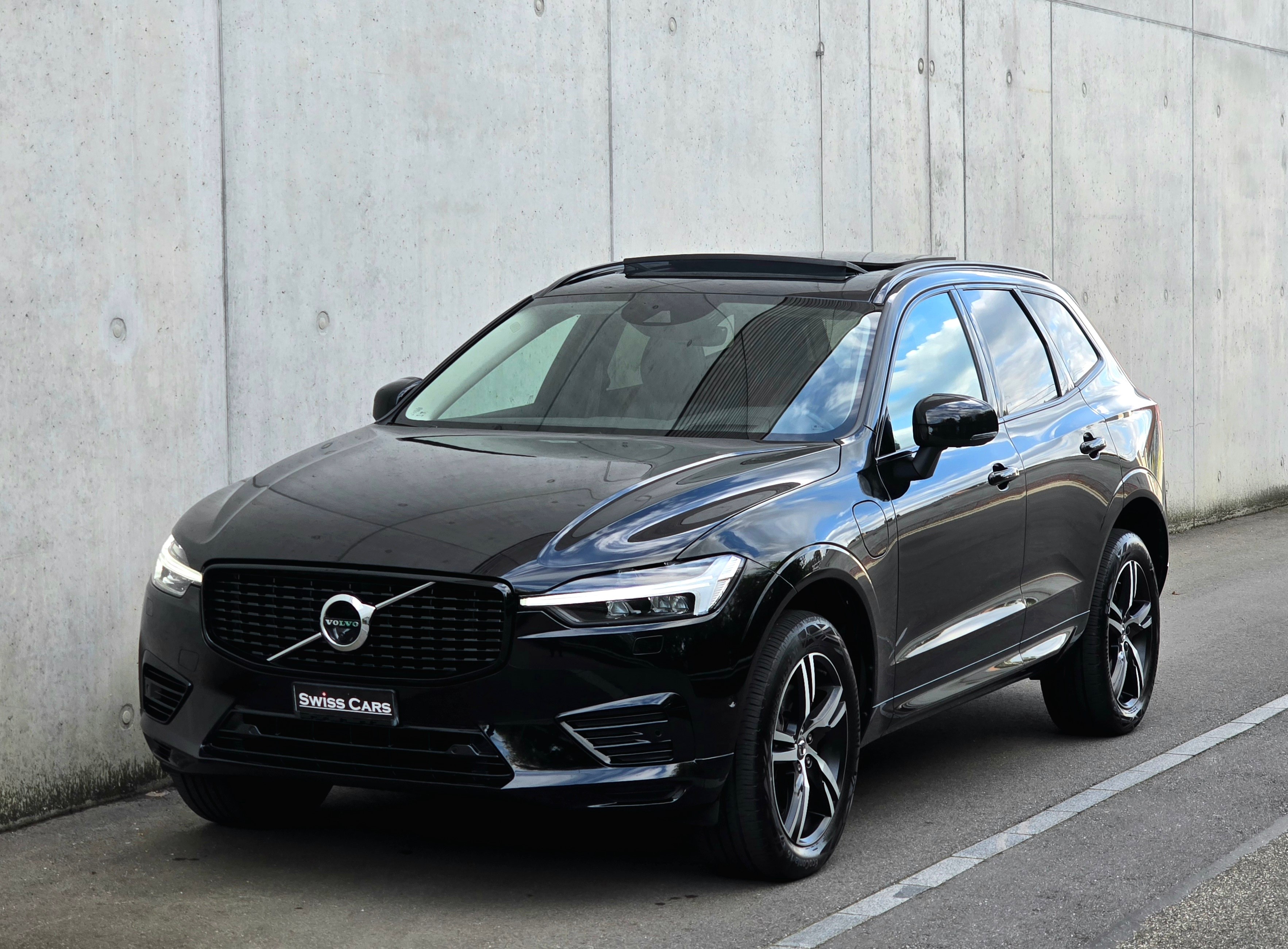 VOLVO XC60 T8 eAWD R-Design Geartronic