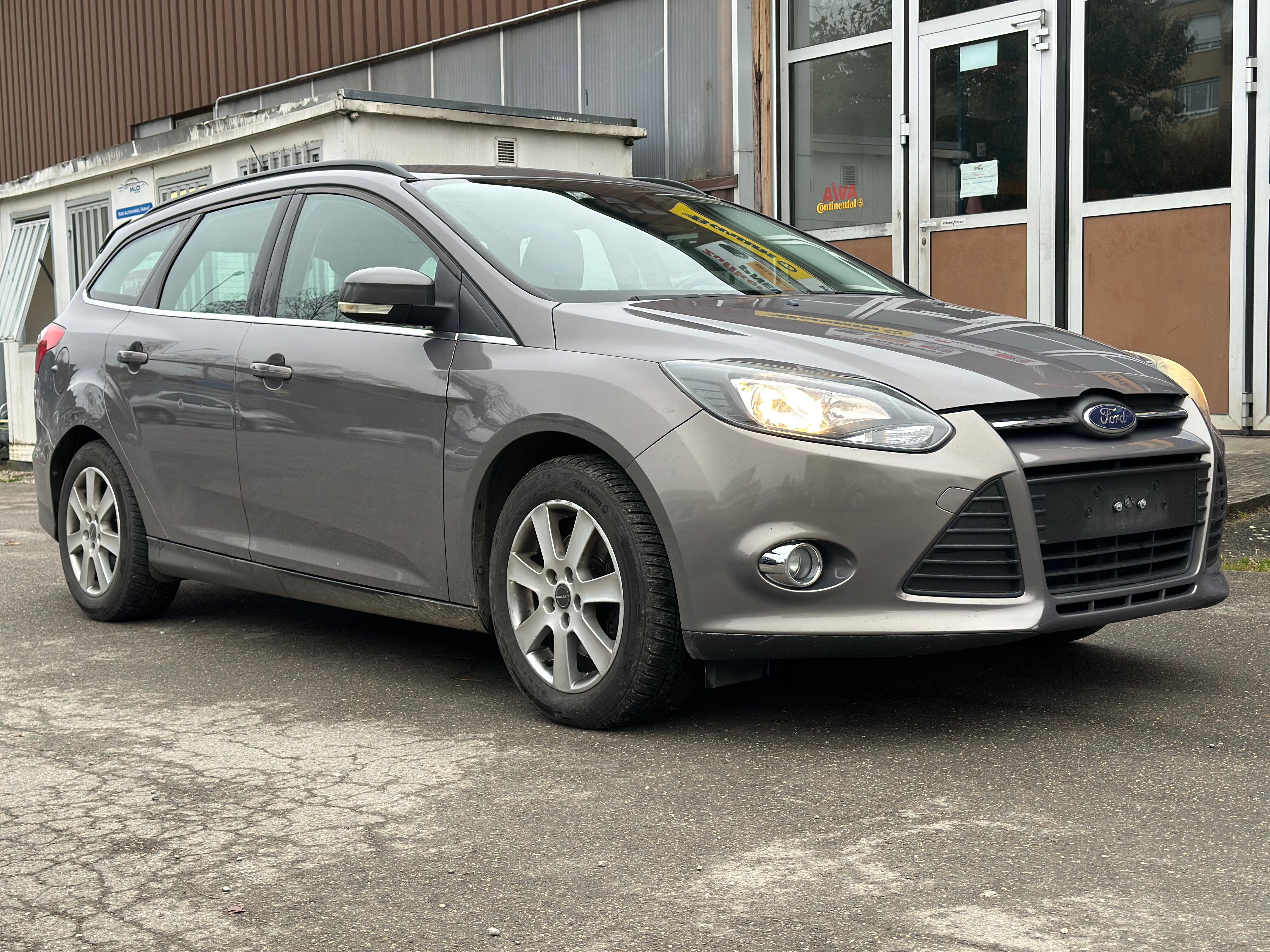 FORD Focus 1.6 SCTi Titanium