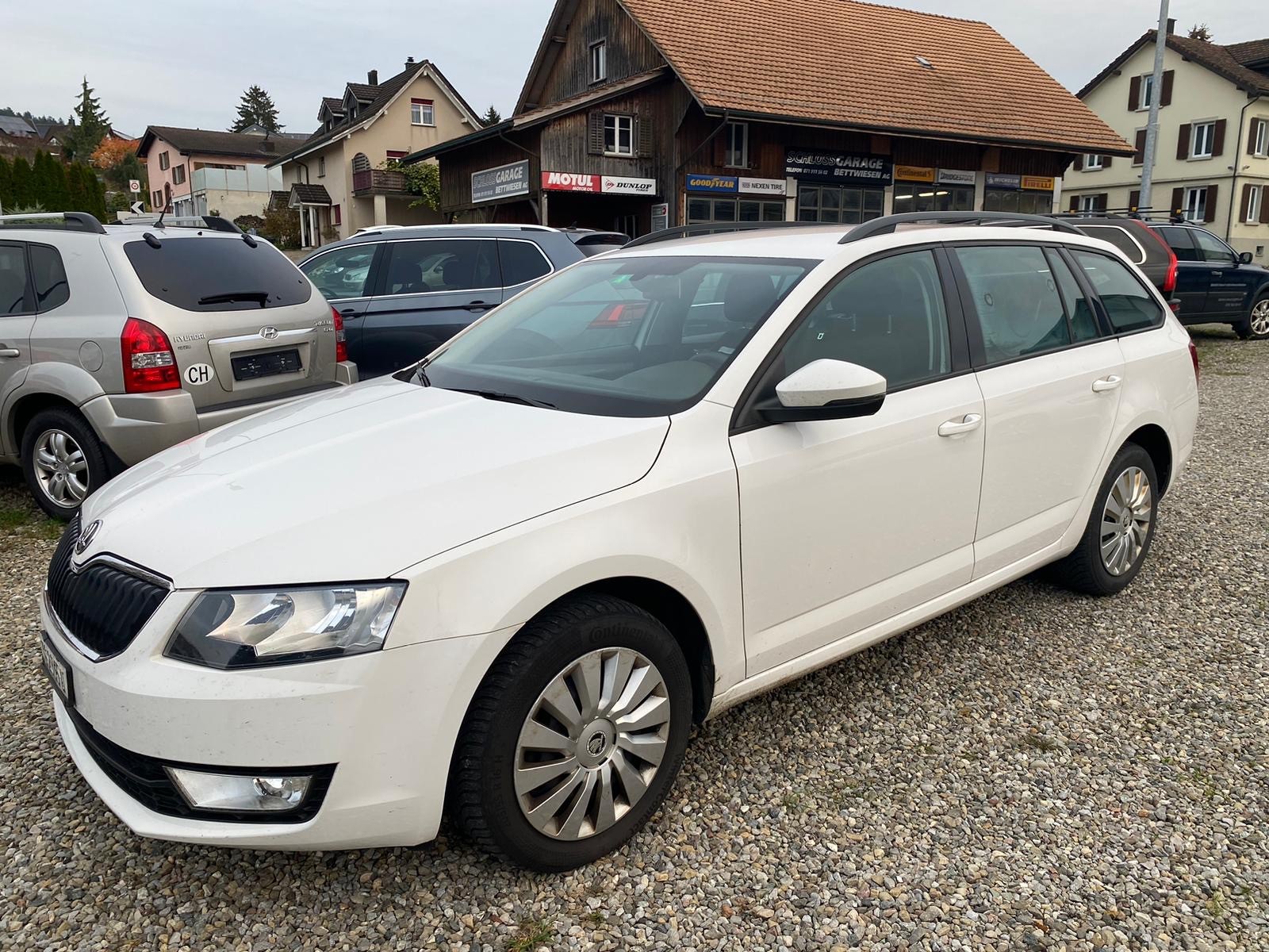 SKODA Octavia Combi 1.6 TDI Elegance 4x4