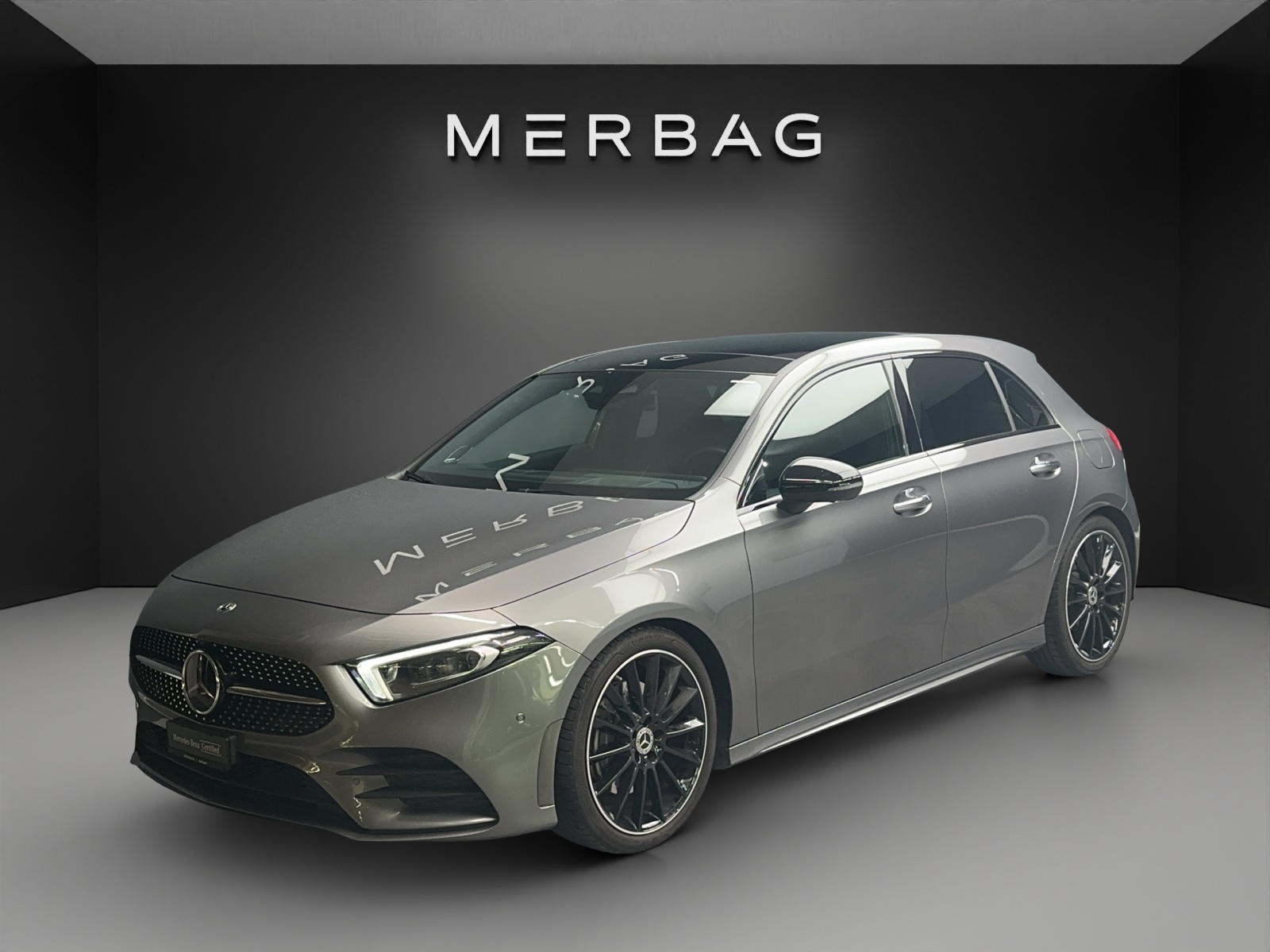 MERCEDES-BENZ A 220 AMG Line 4Matic