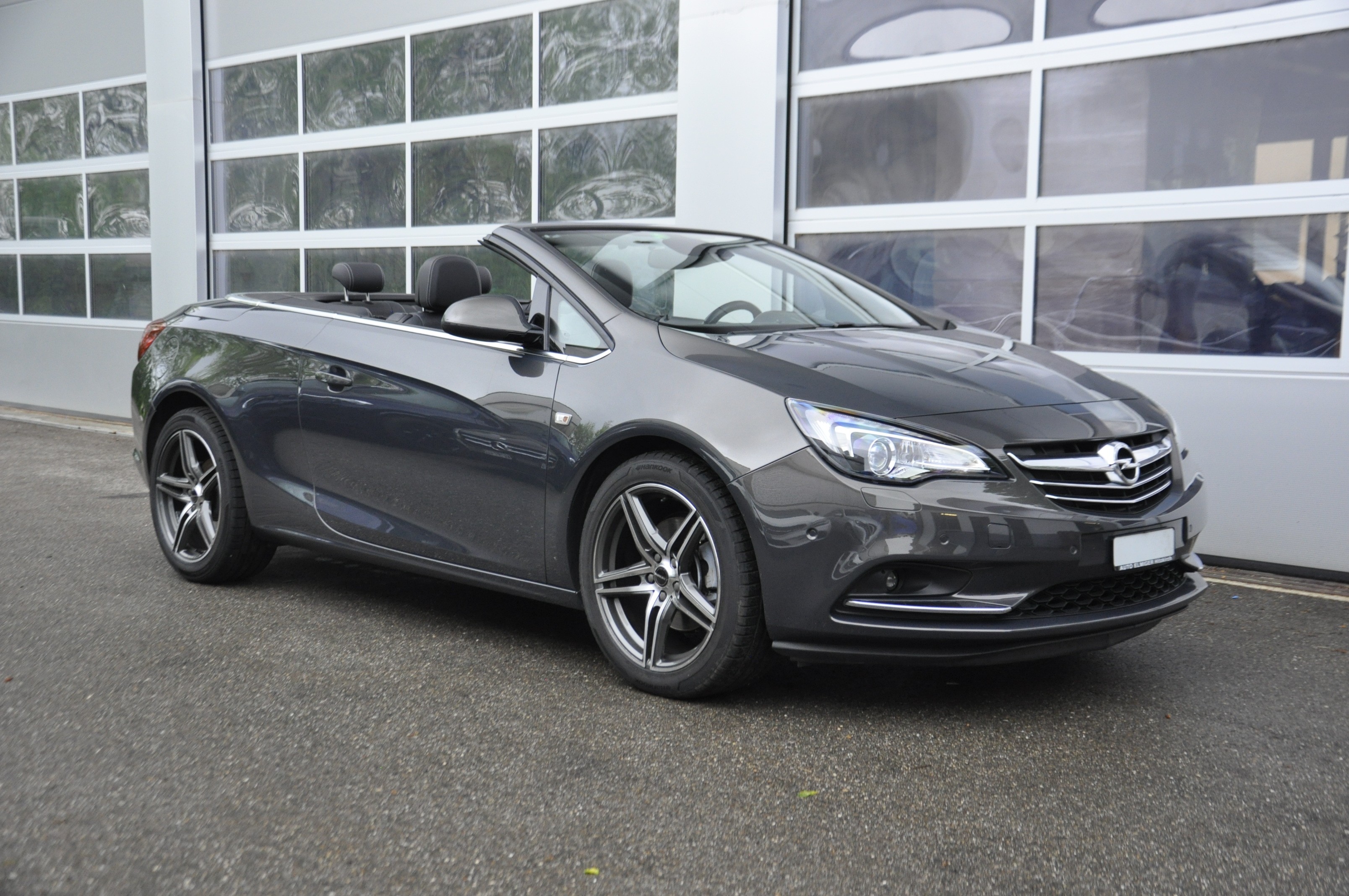 OPEL Cascada 1.6i 16V Cosmo Automat