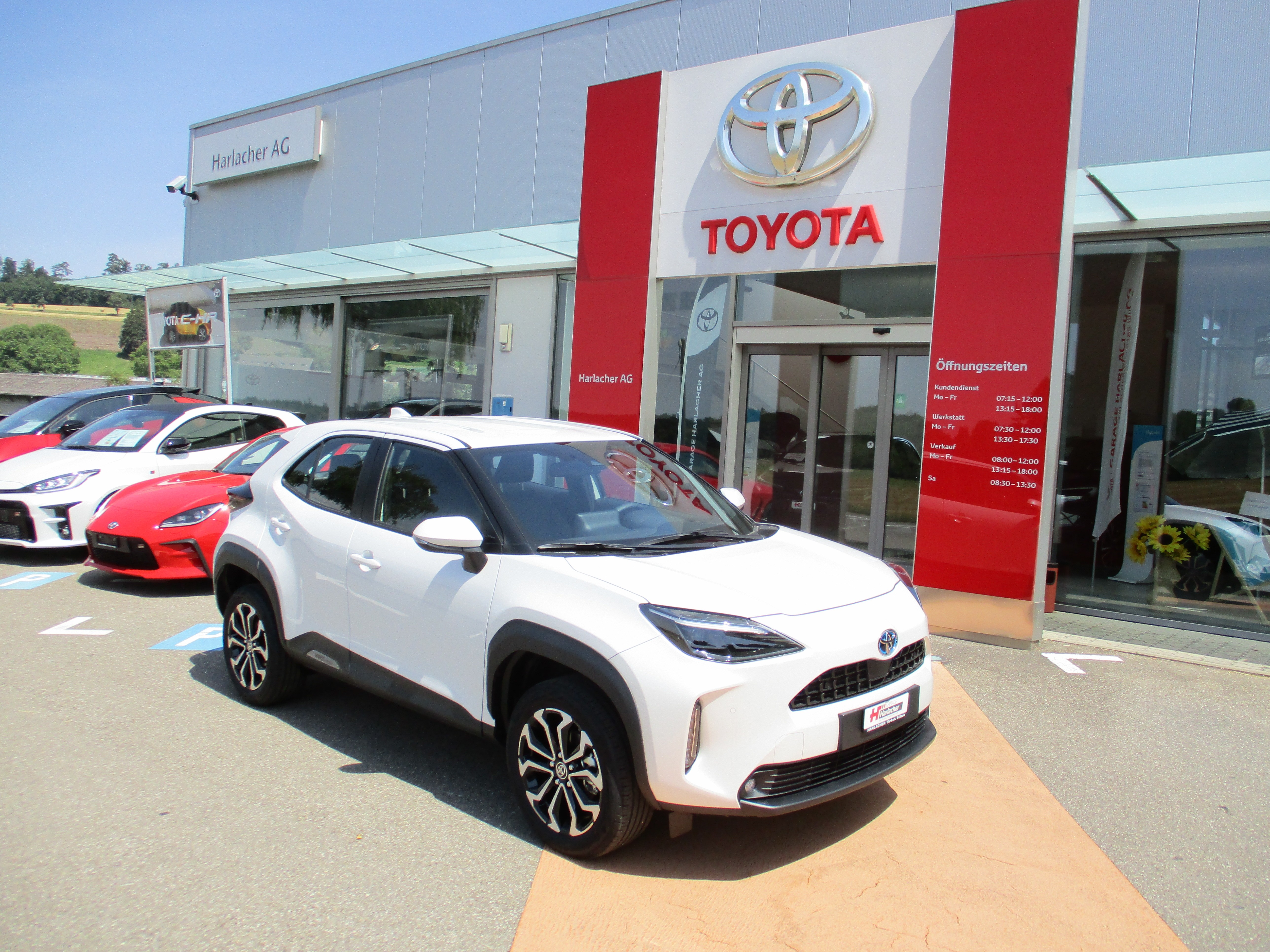 TOYOTA Yaris Cross 1.5 Trend e-CVT