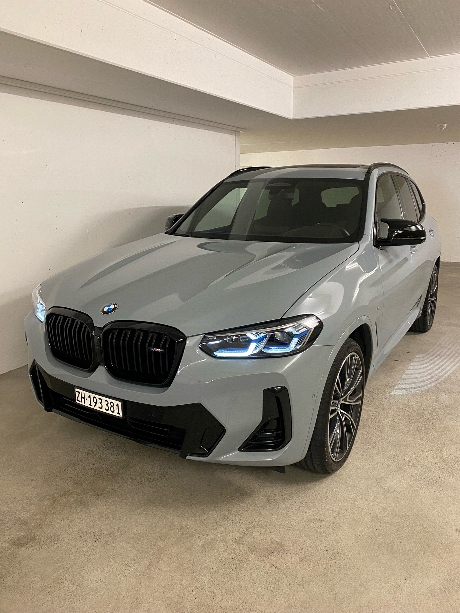 BMW X3 xDrive 48V M40d Travel Steptronic