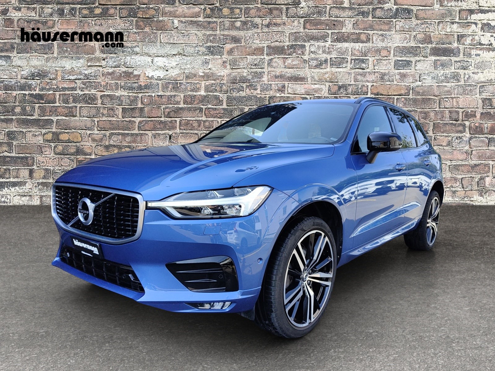 VOLVO XC60 2.0 B5 MH R-Design AWD