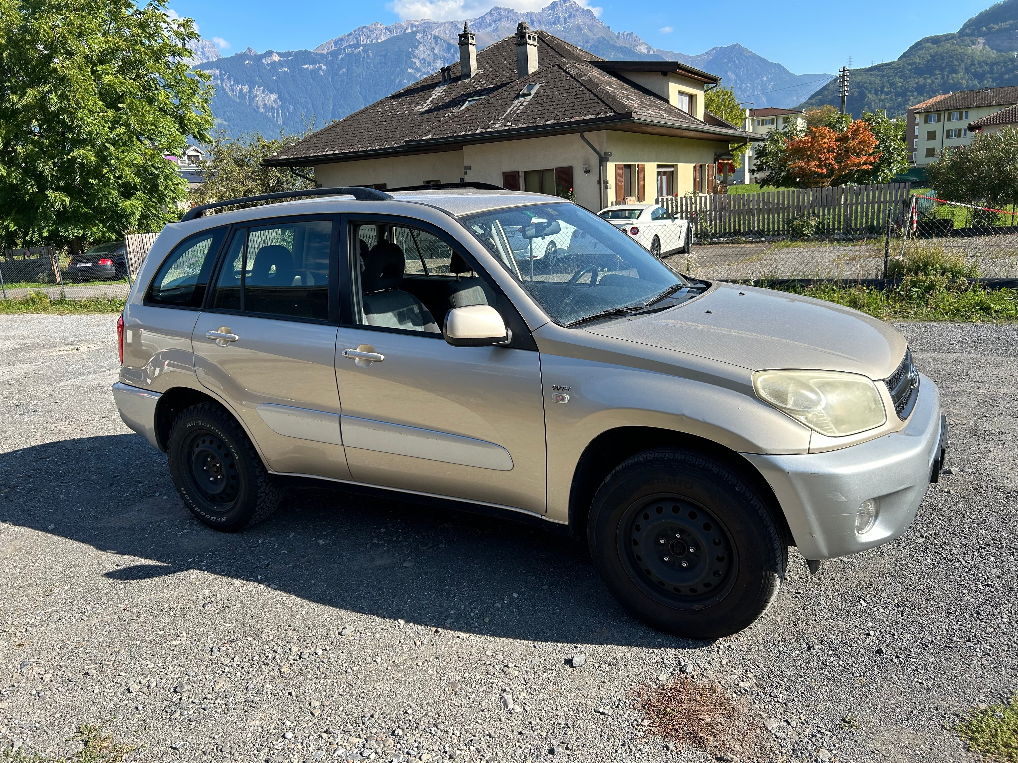 TOYOTA RAV-4 2.0 16V Linea Sol