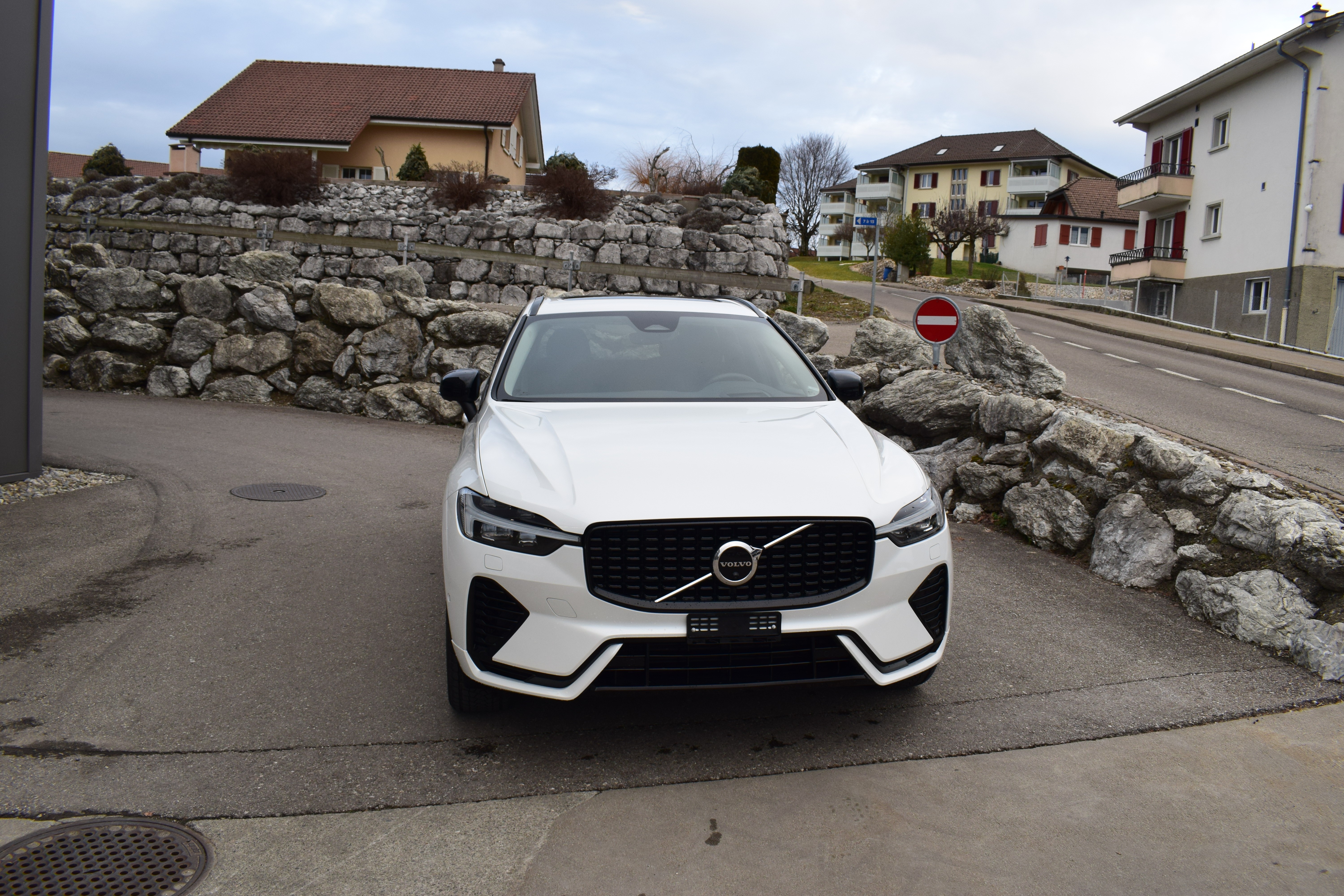 VOLVO XC60 T6 eAWD PluginHybrid Ultimate Dark Geartronic