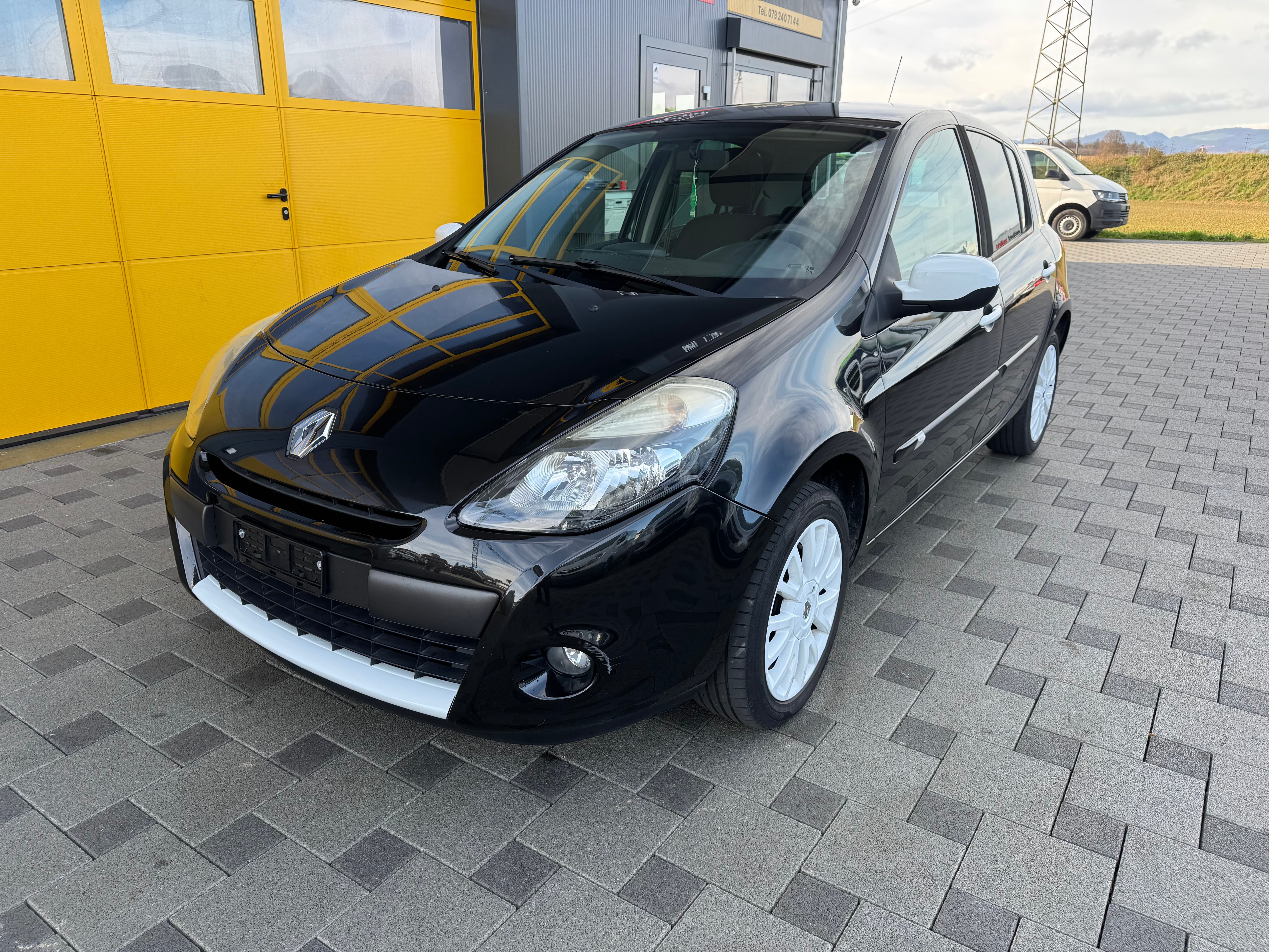 RENAULT Clio 1.2 16V Turbo S