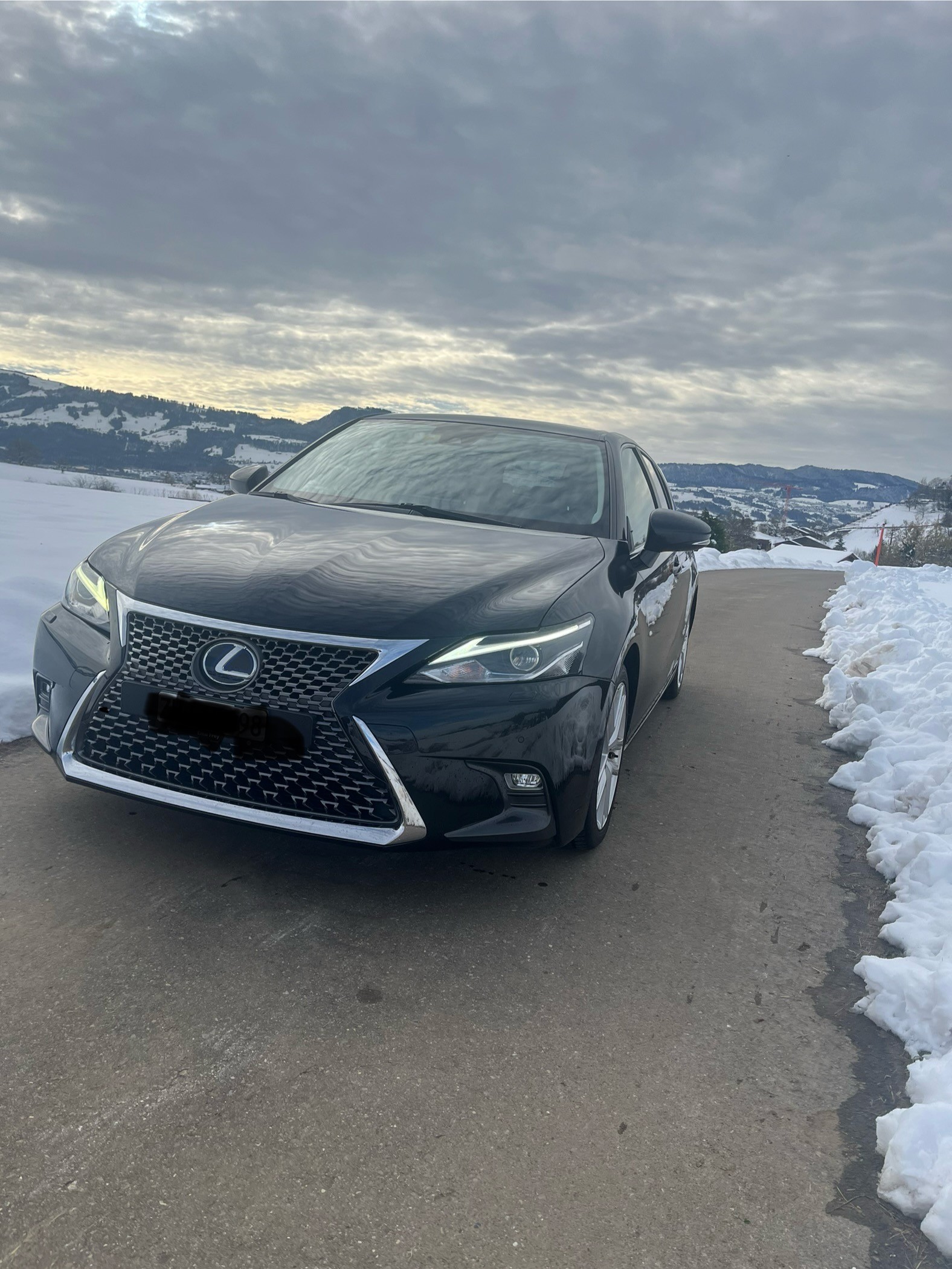 LEXUS CT 200h 1.8 excellence CVT