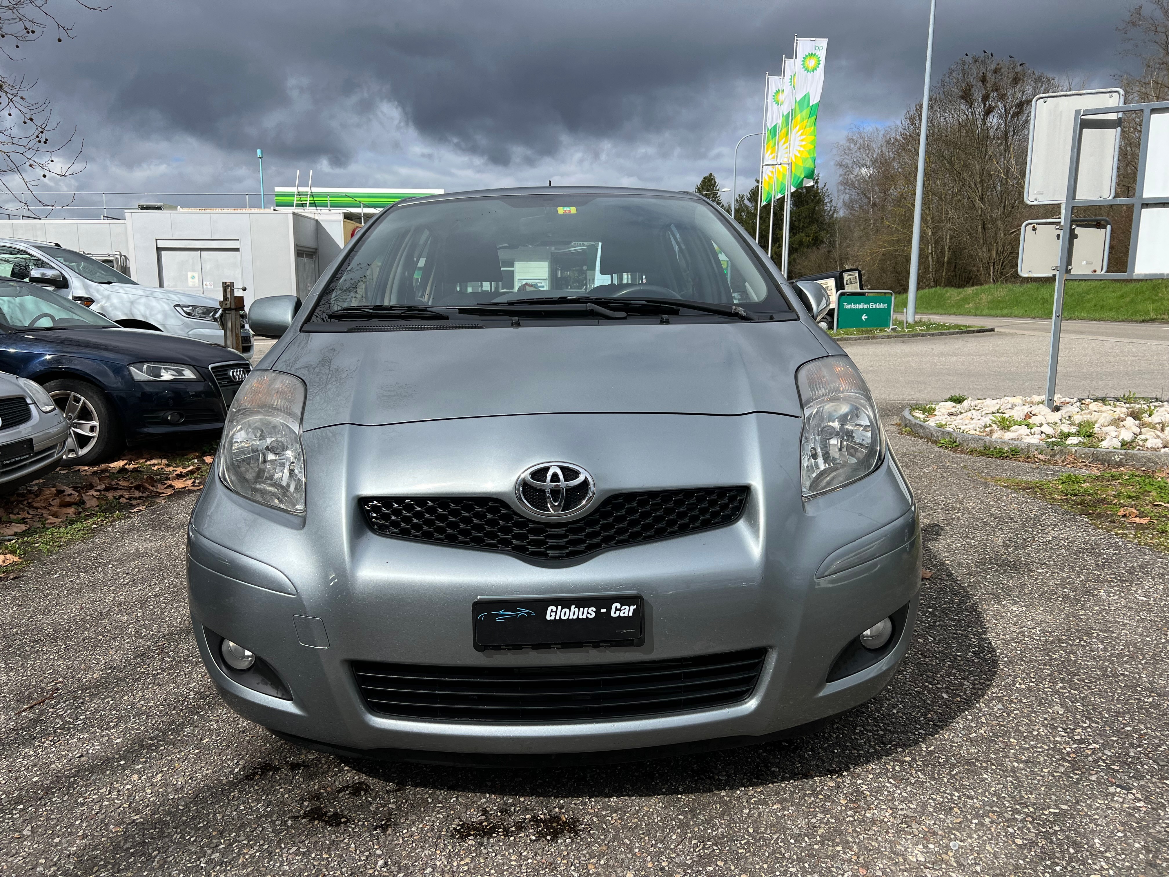 TOYOTA Yaris 1.33 Linea Sol