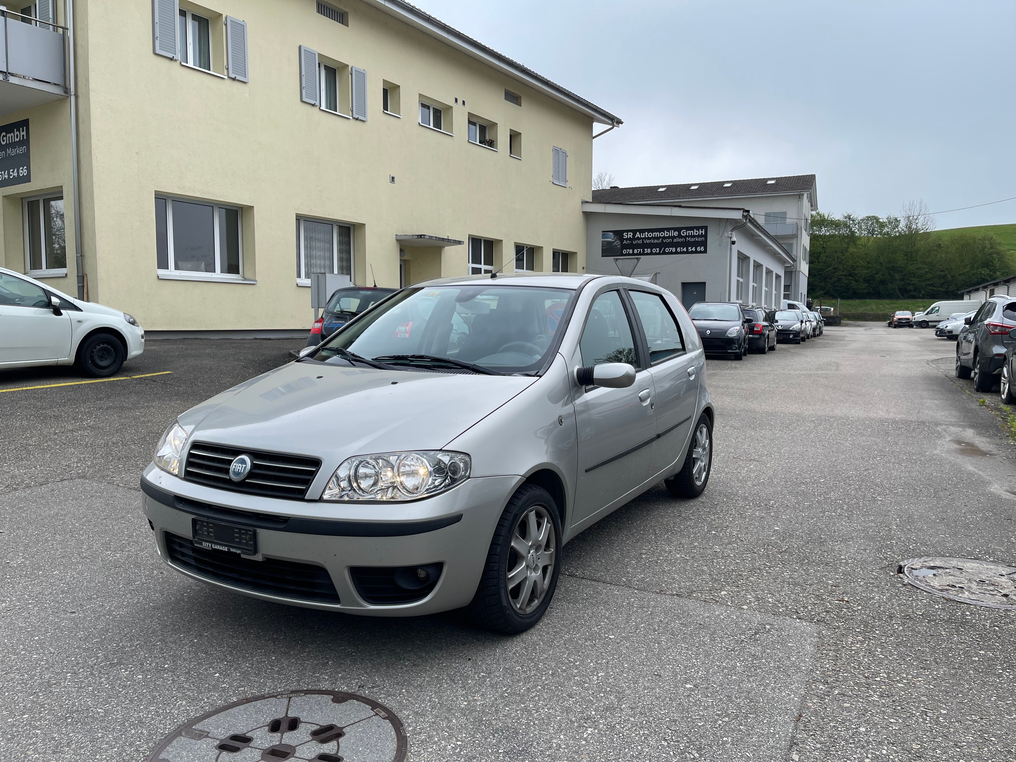 FIAT Punto 1.4 16V Emotion