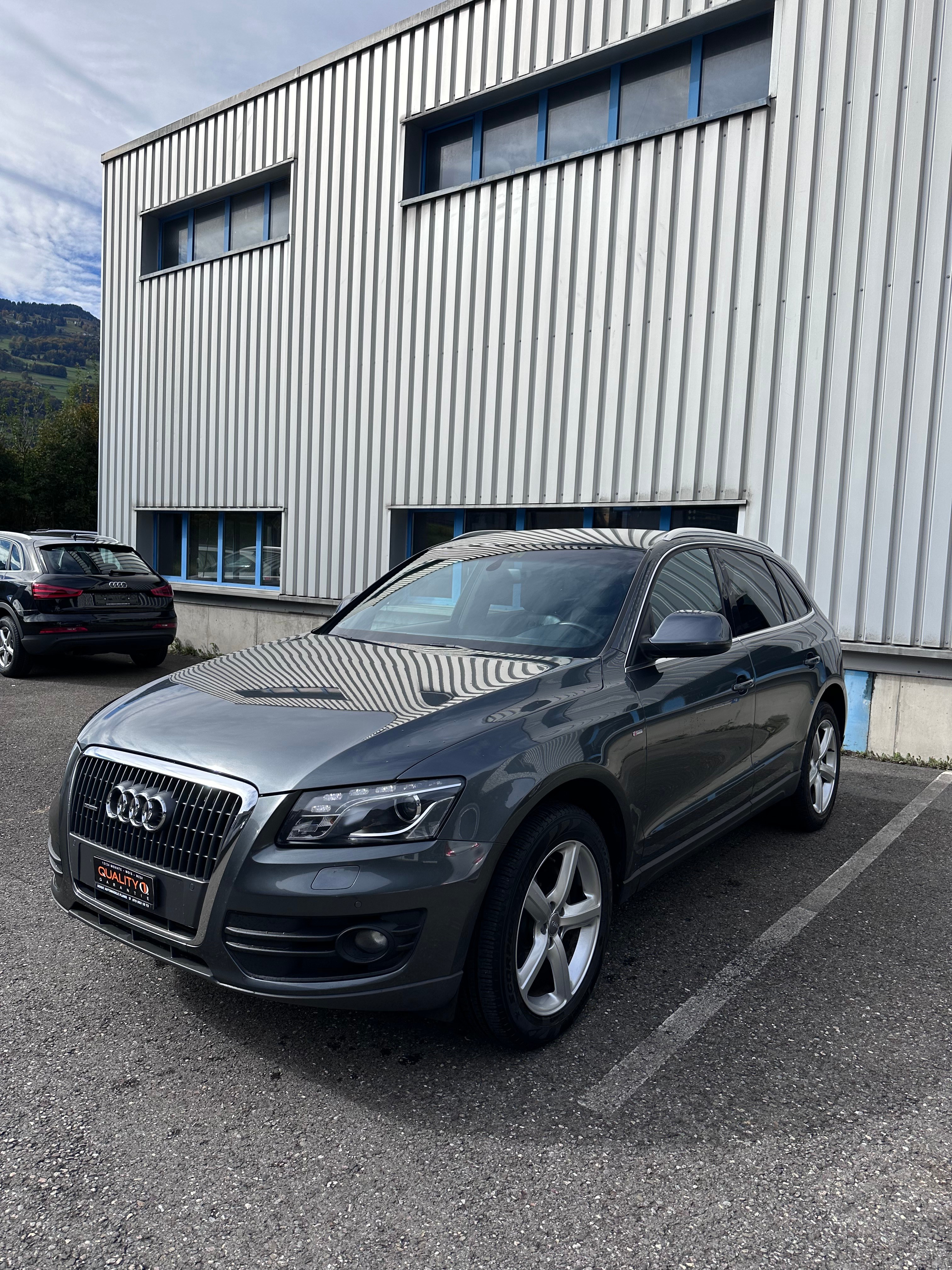 AUDI Q5 2.0 TDI quattro S-tronic