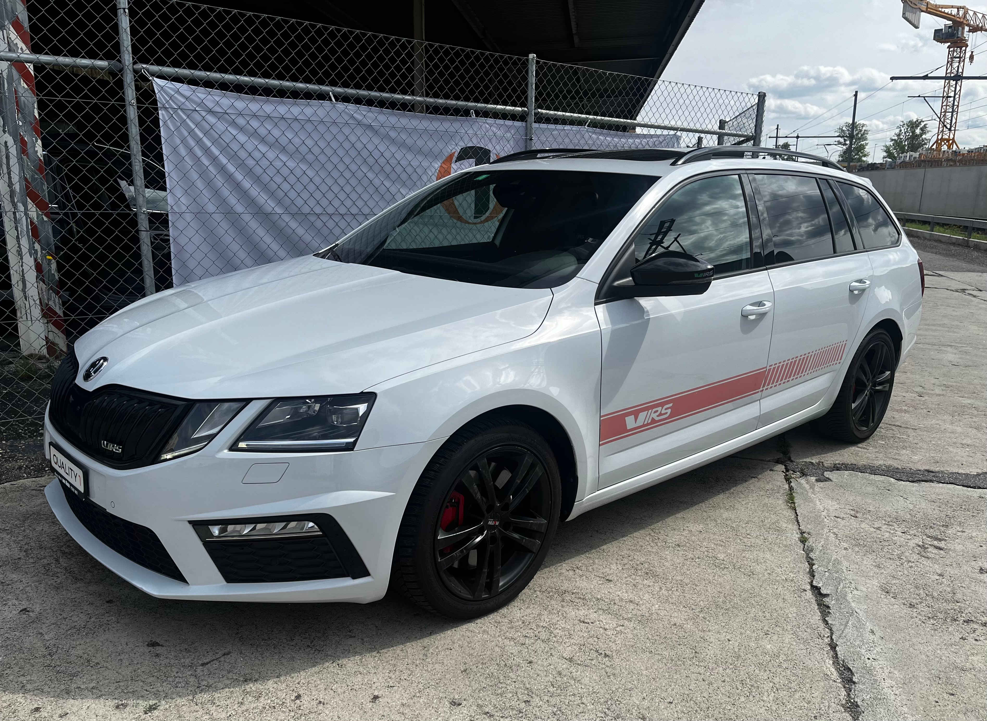 SKODA Octavia Combi 2.0 TSI RS DSG