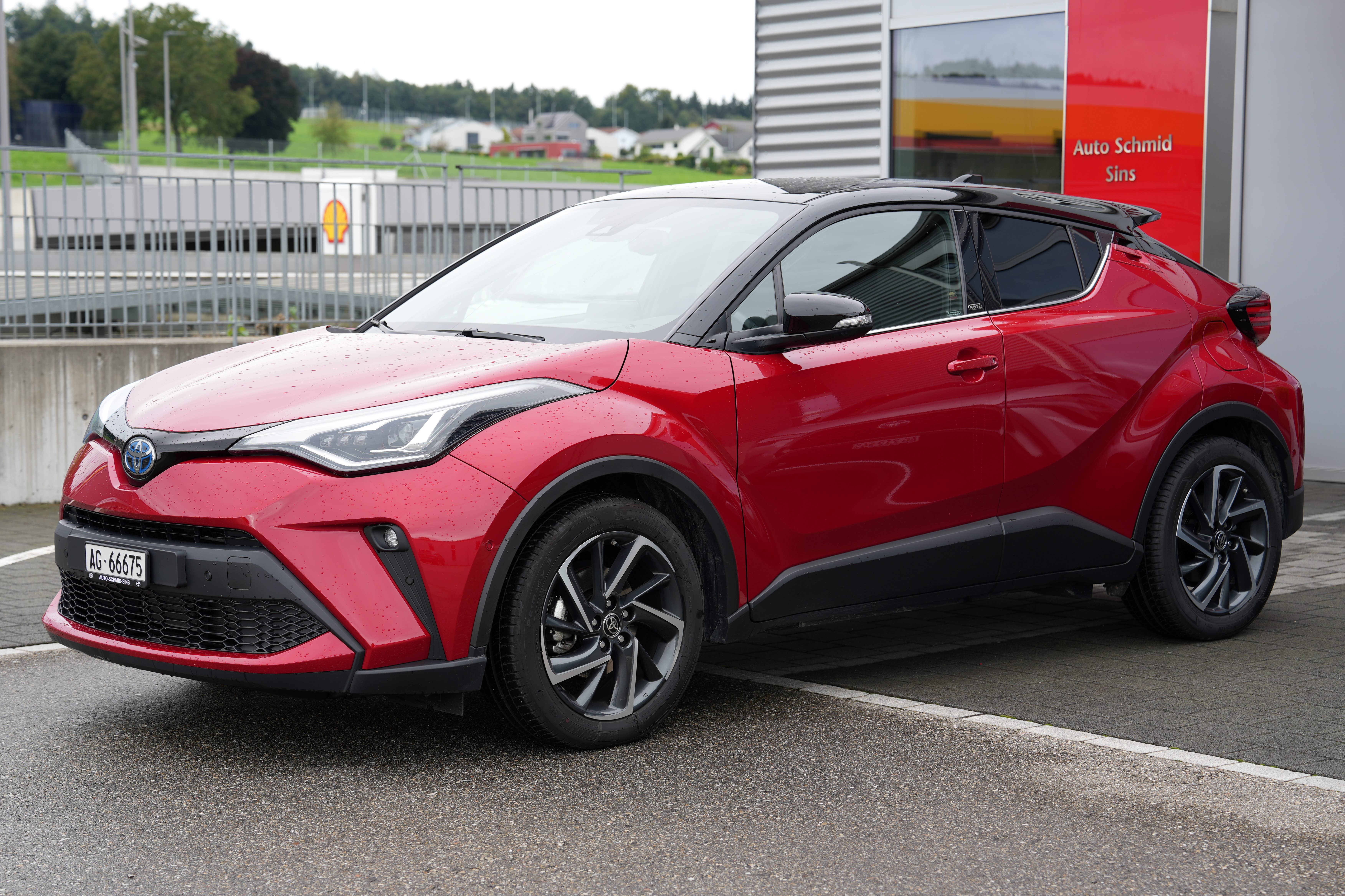 TOYOTA C-HR 2.0 VVTi HSD Move