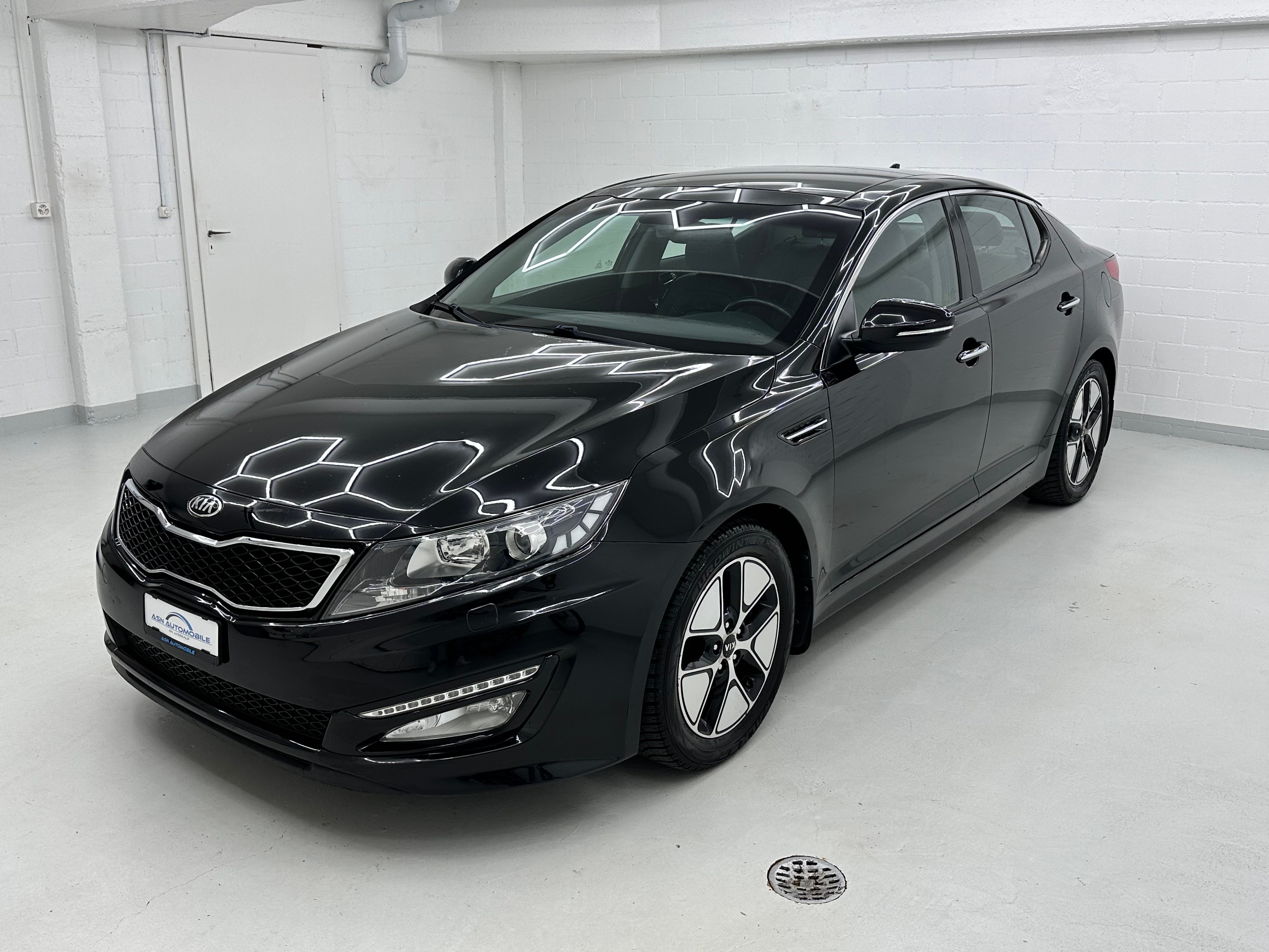 KIA Optima 2.0 CVVT Hybrid Automatic