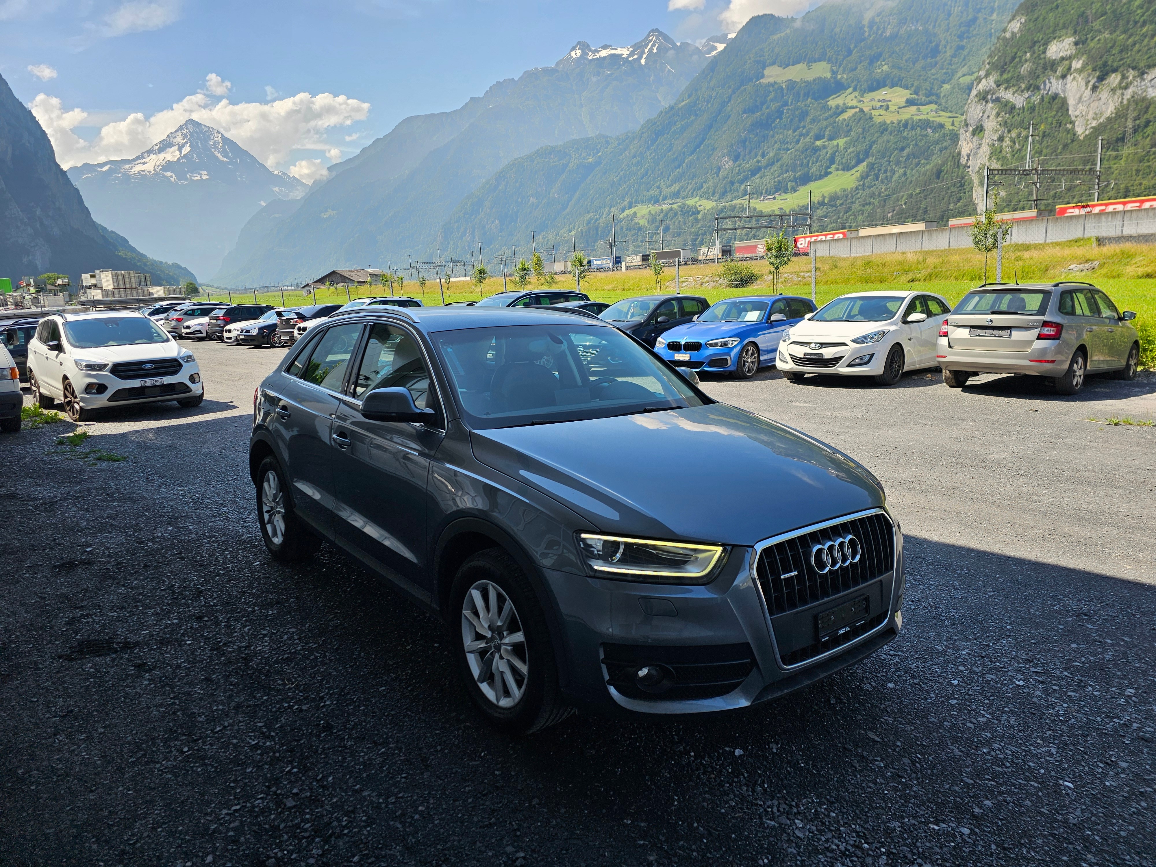 AUDI Q3 2.0 TFSI quattro S-tronic