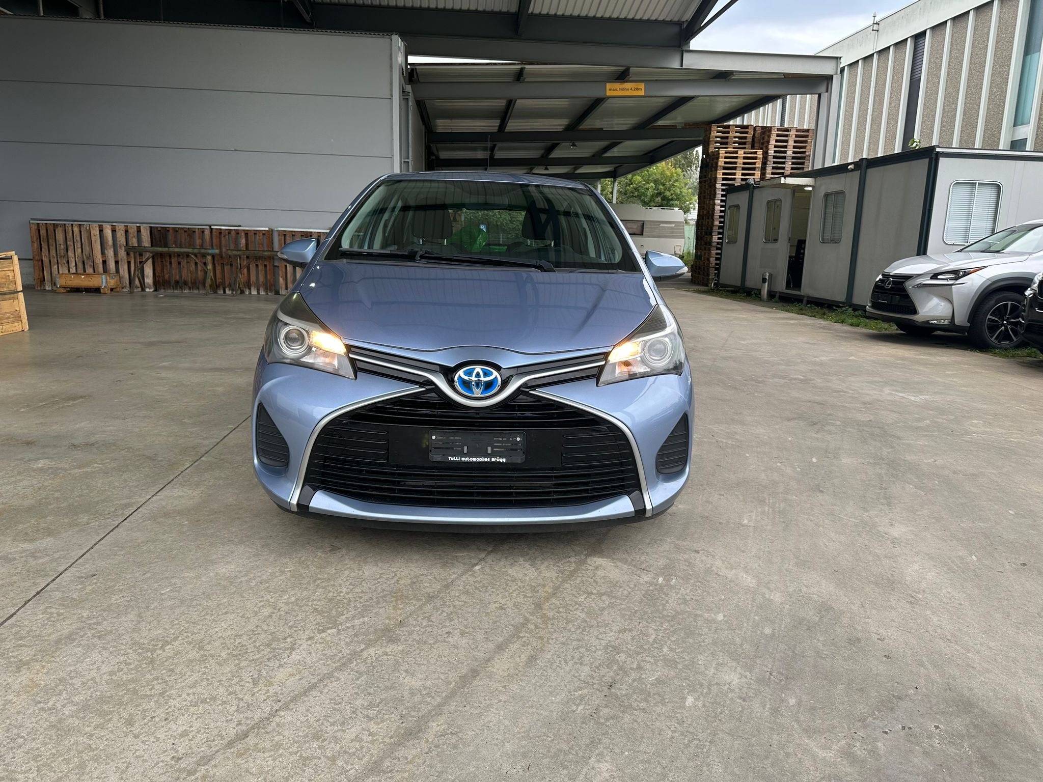 TOYOTA Yaris 1.5 VVT-i Hybrid Trend e-CVT