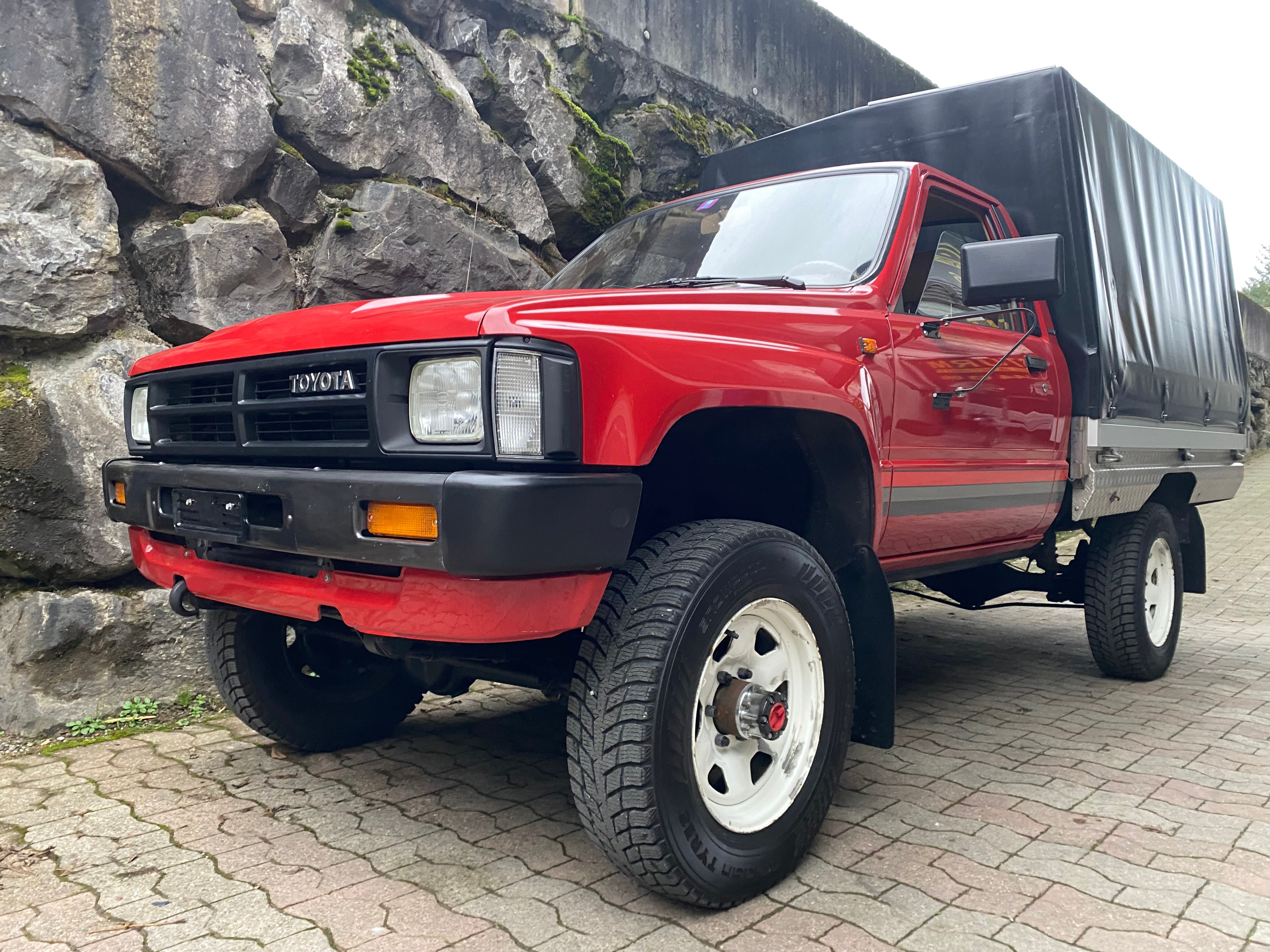 TOYOTA 4x4