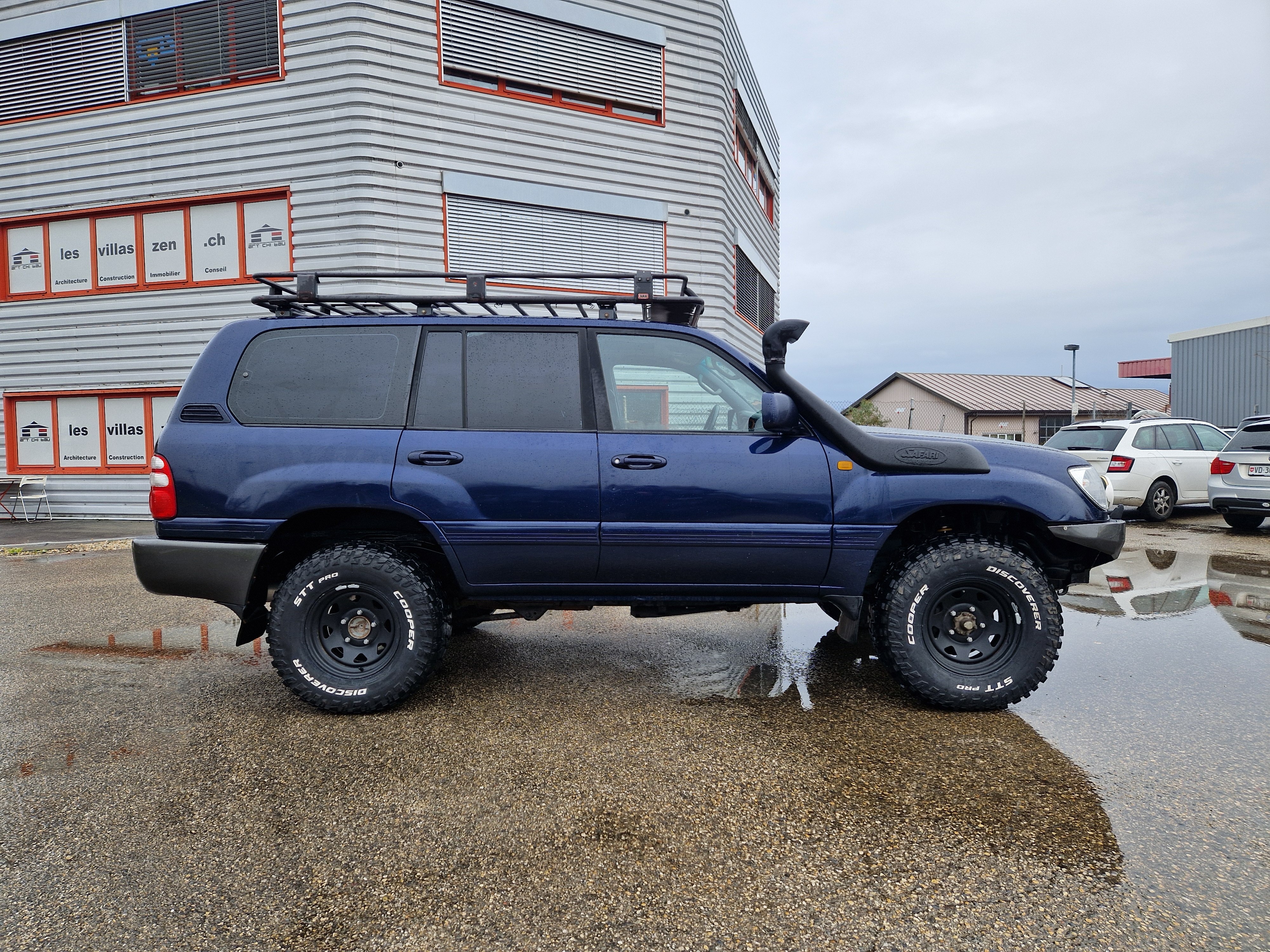 TOYOTA Land Cruiser 500 4.2 TD