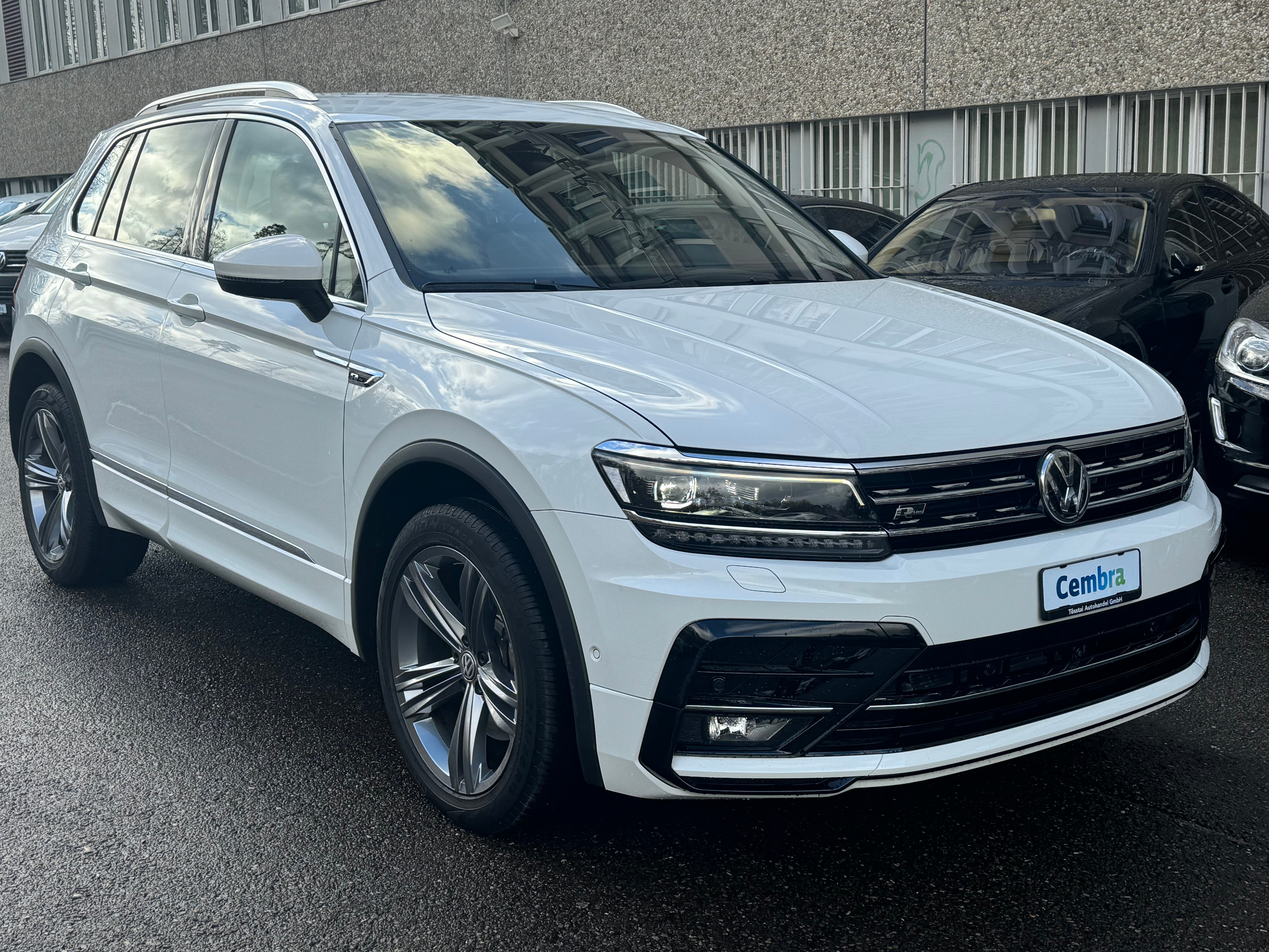 VW Tiguan 2.0TSI R-Line 4Motion