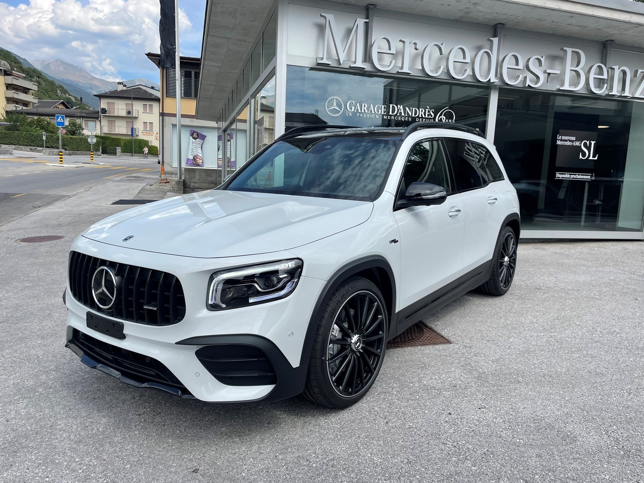 MERCEDES-BENZ GLB 35 AMG 4Matic 8G-Tronic