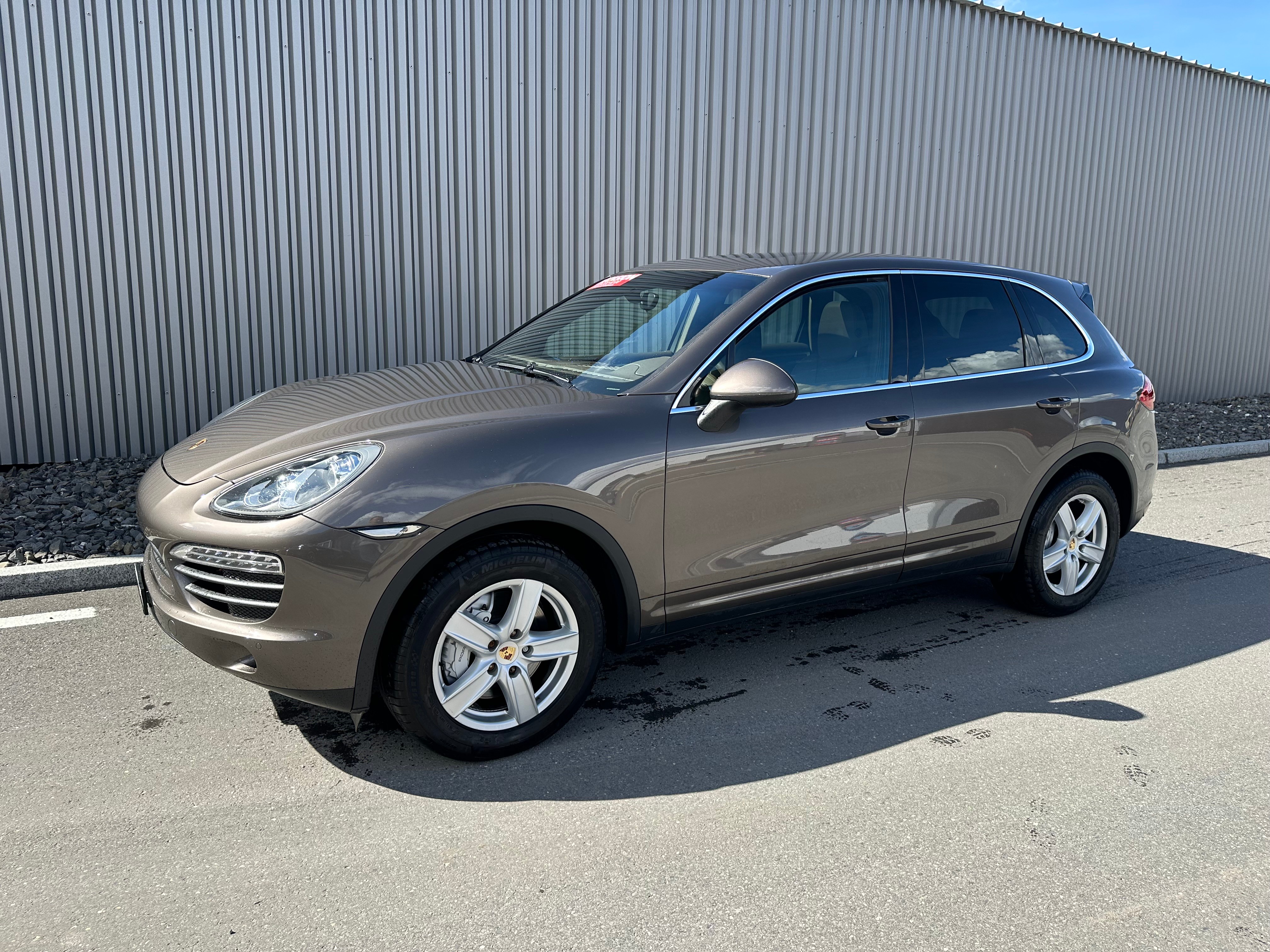 PORSCHE Cayenne S