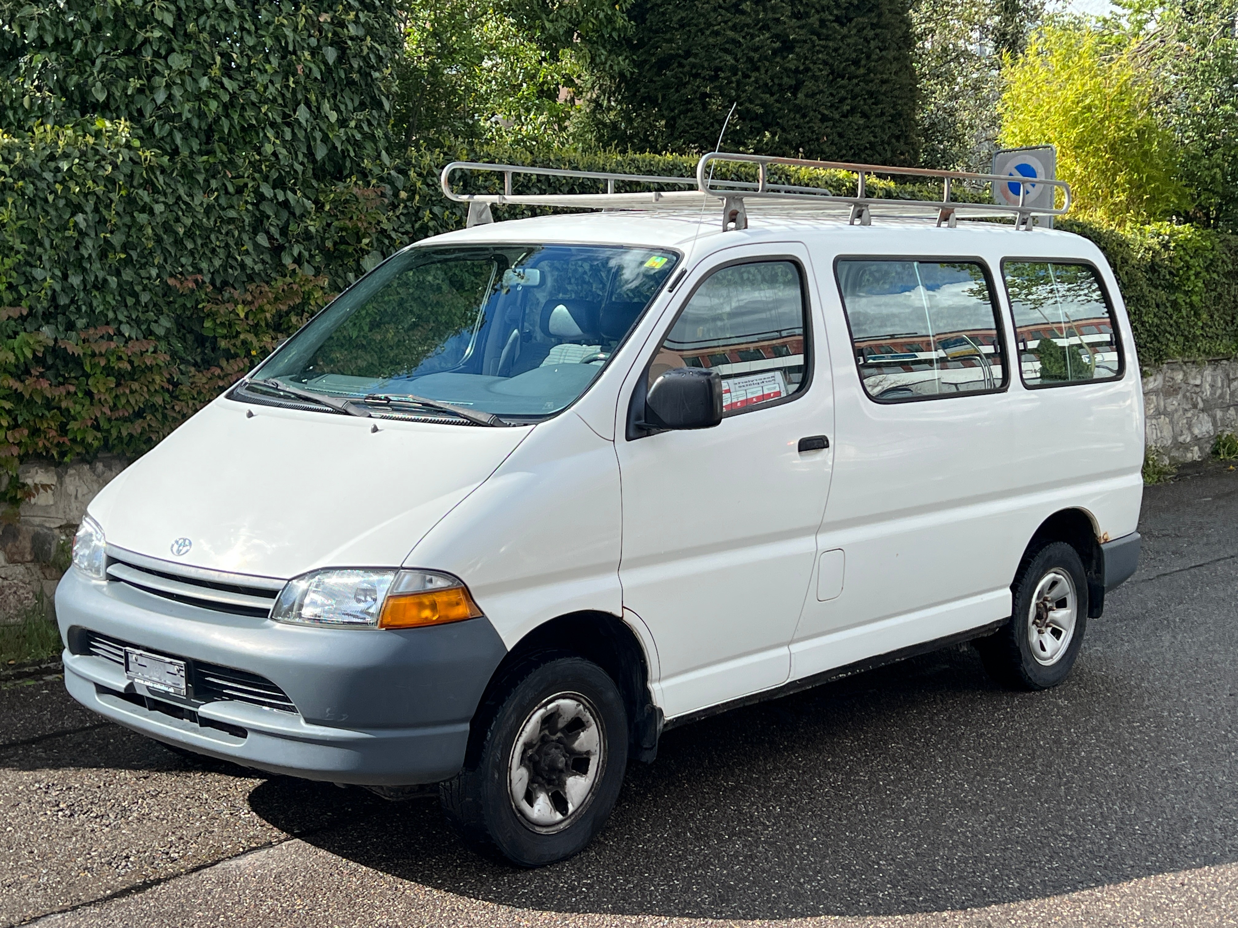 TOYOTA Hiace 2.7 Wagon 4x4