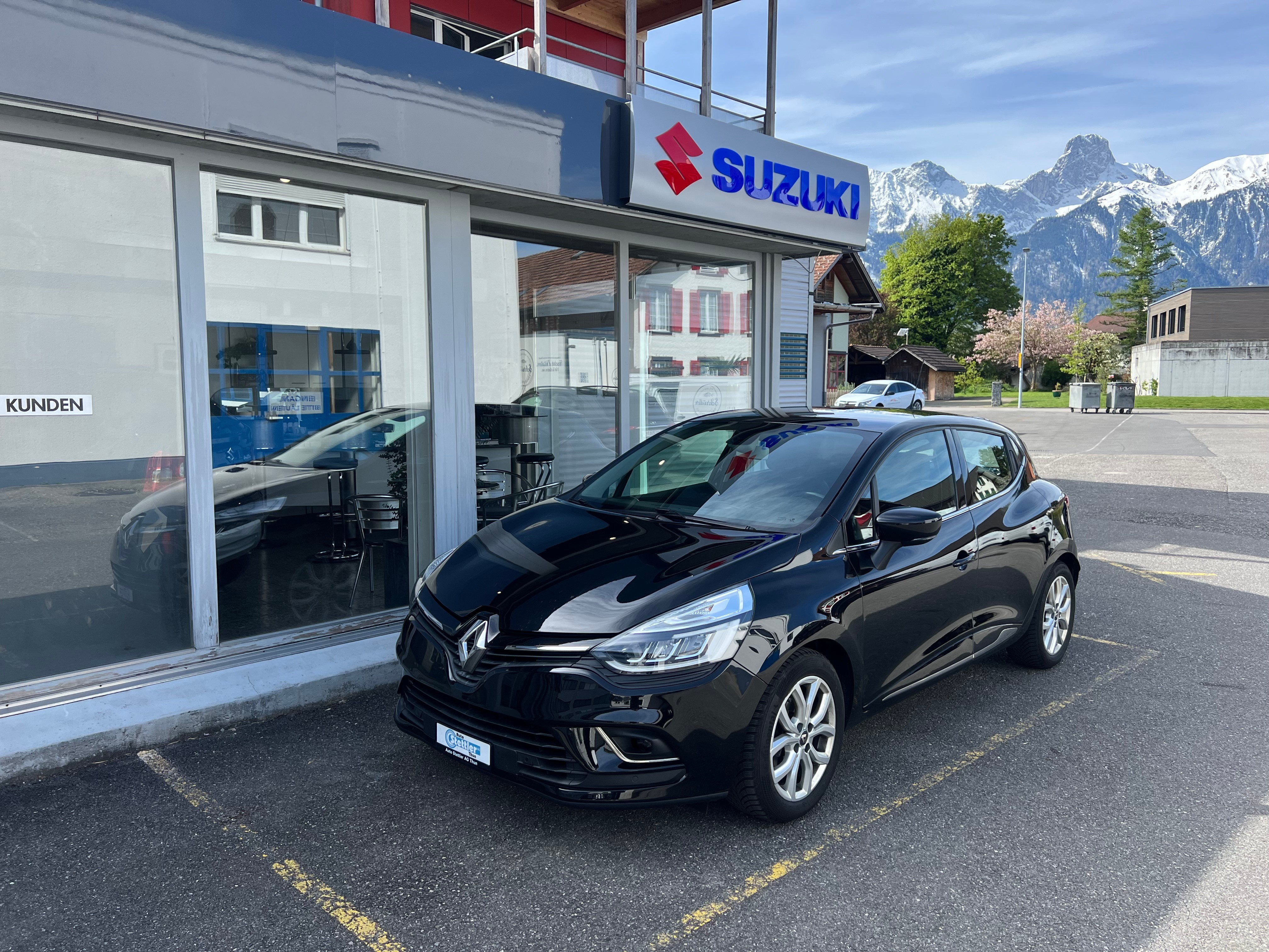 RENAULT Clio 1.2 16V T Intens