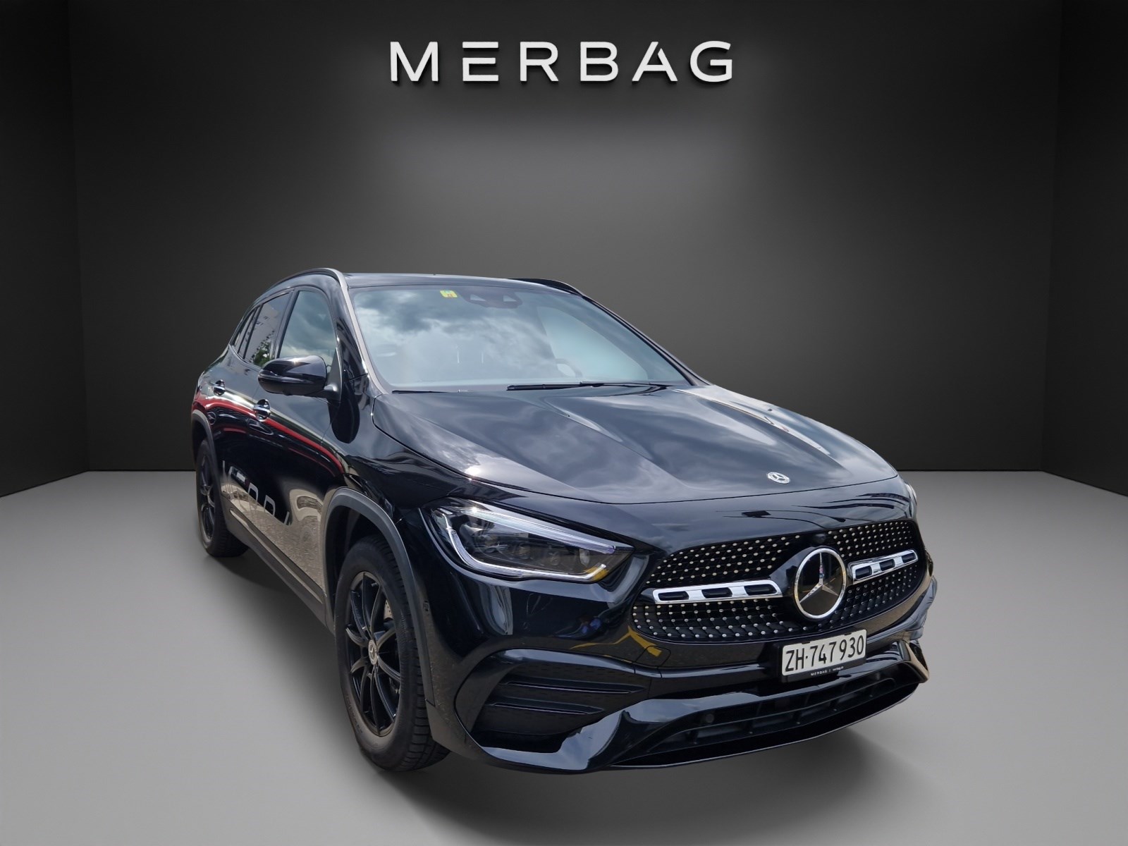 MERCEDES-BENZ GLA 250e AMG Line 8G-DCT