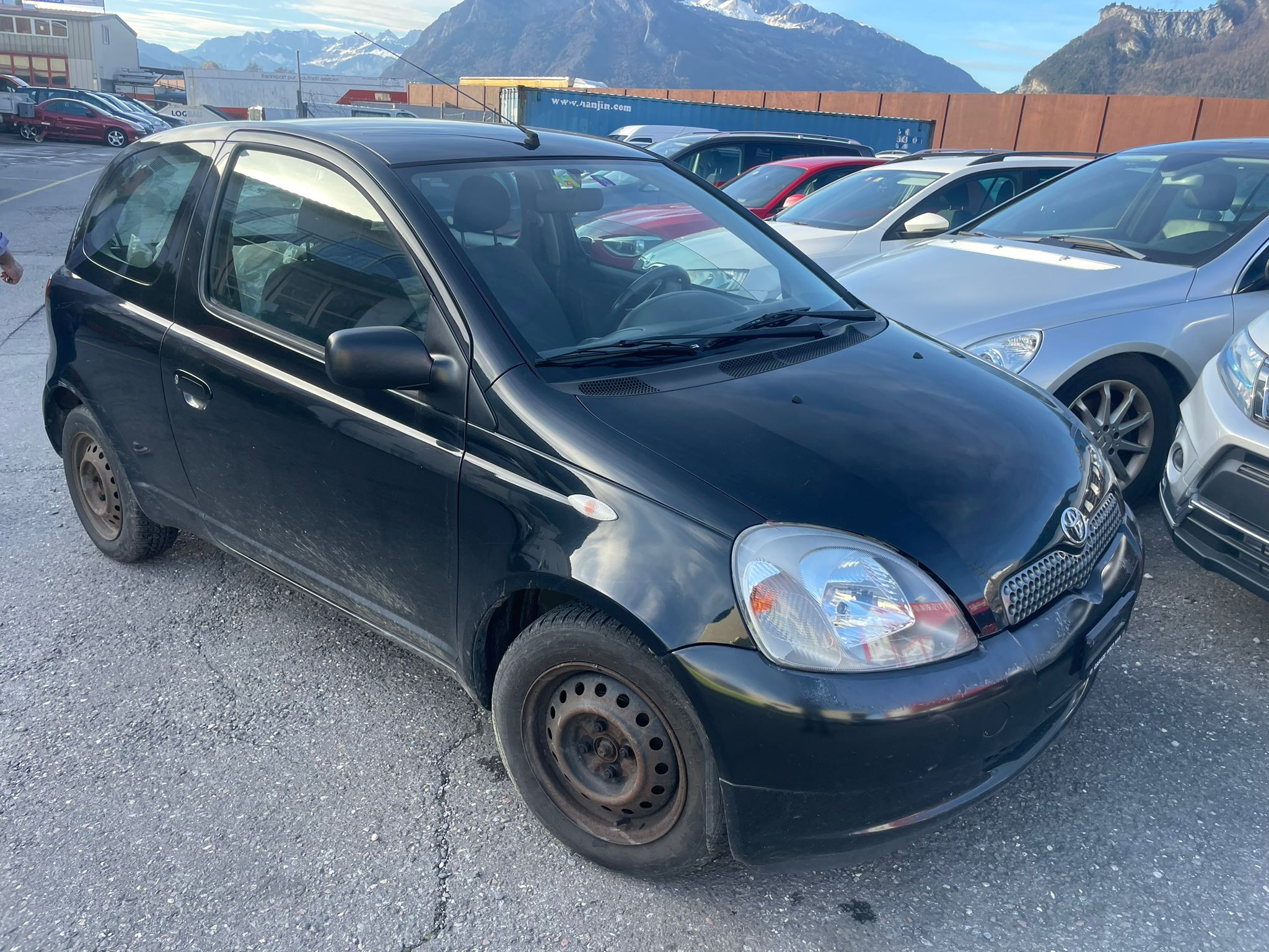 TOYOTA Yaris 1.3 Linea Luna