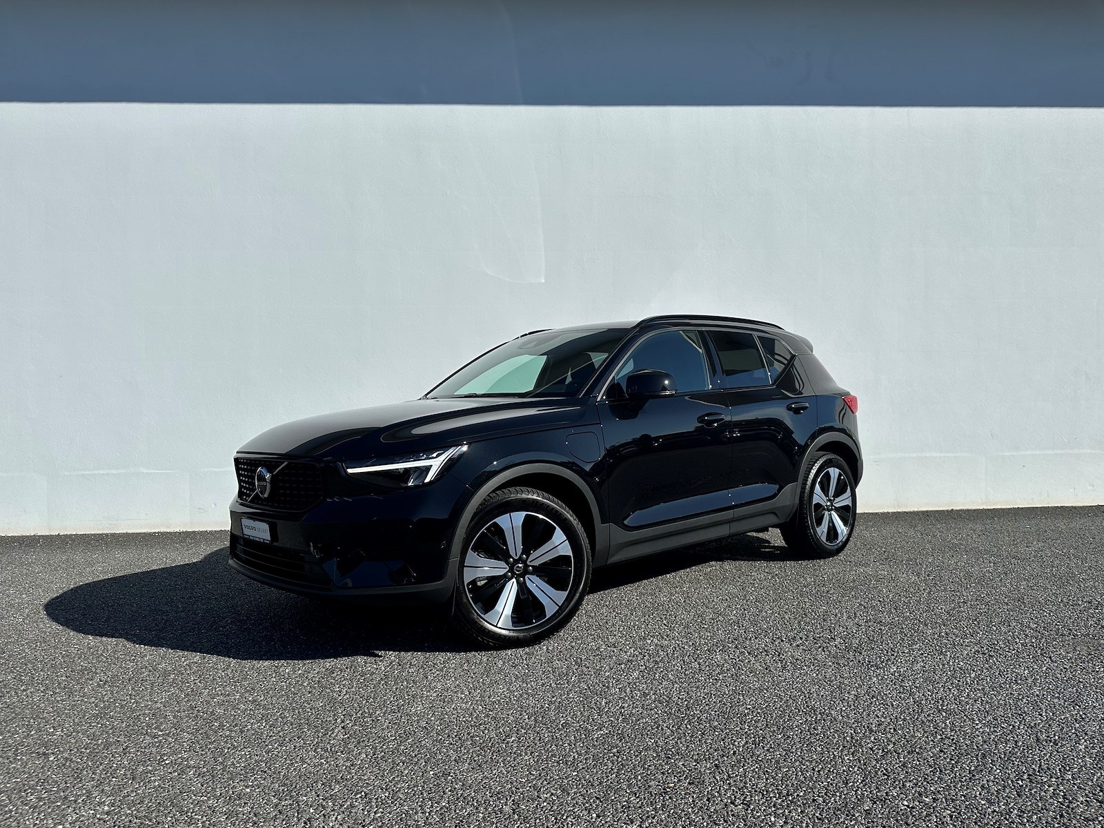 VOLVO XC40 1.5 T5 PiH Plus Dark