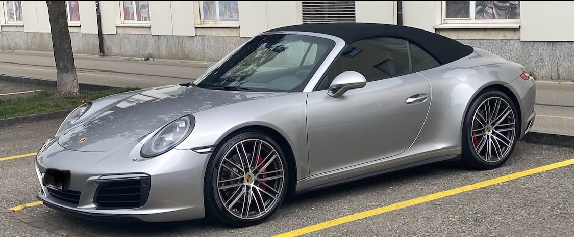 PORSCHE 911 Carrera 4S Cabrio PDK