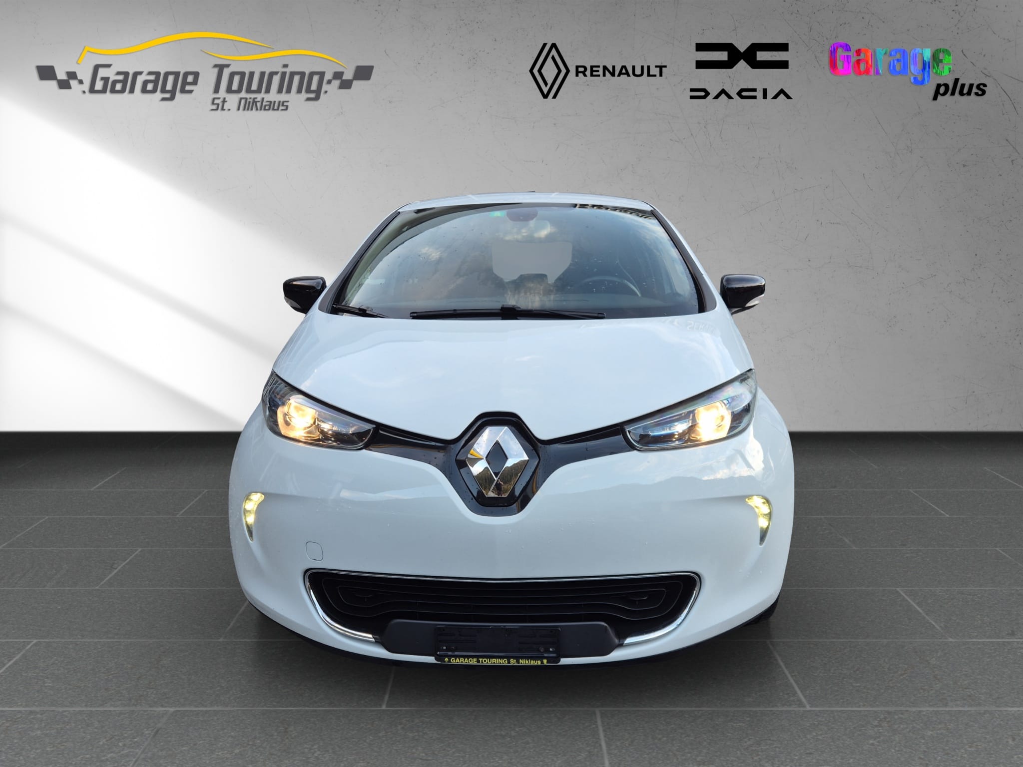 RENAULT Zoe Iconic R110 (Batterie Miete)