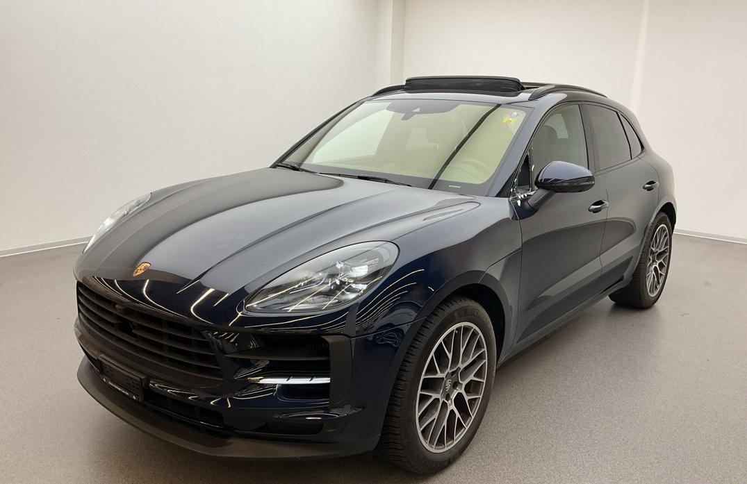 PORSCHE Macan S PDK