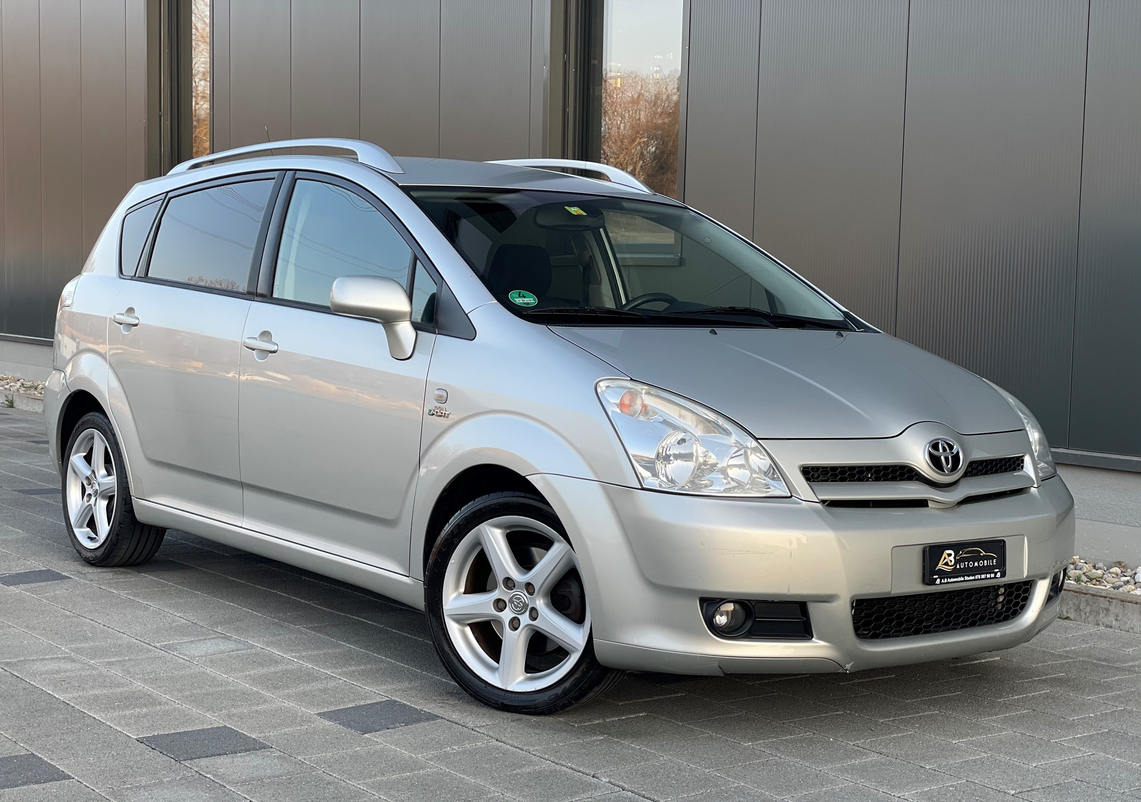 TOYOTA Corolla Verso 2.2 D-4D CleanP. Linea Sol Prem.