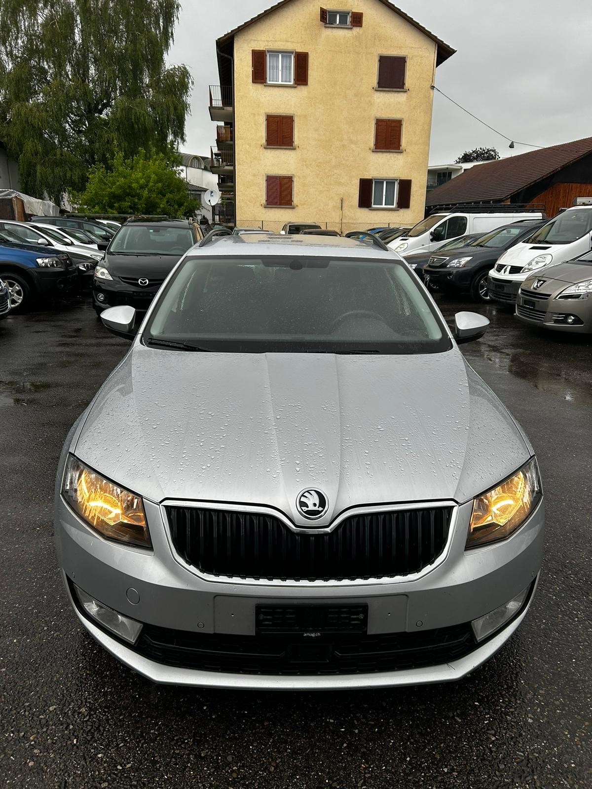 SKODA Octavia Combi 1.6 TDI Swiss Joy DSG