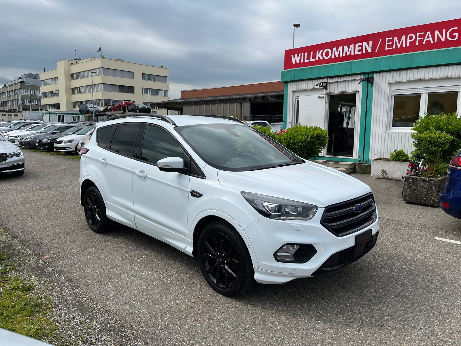 FORD Kuga 1.5 EcoB 182 ST-Line