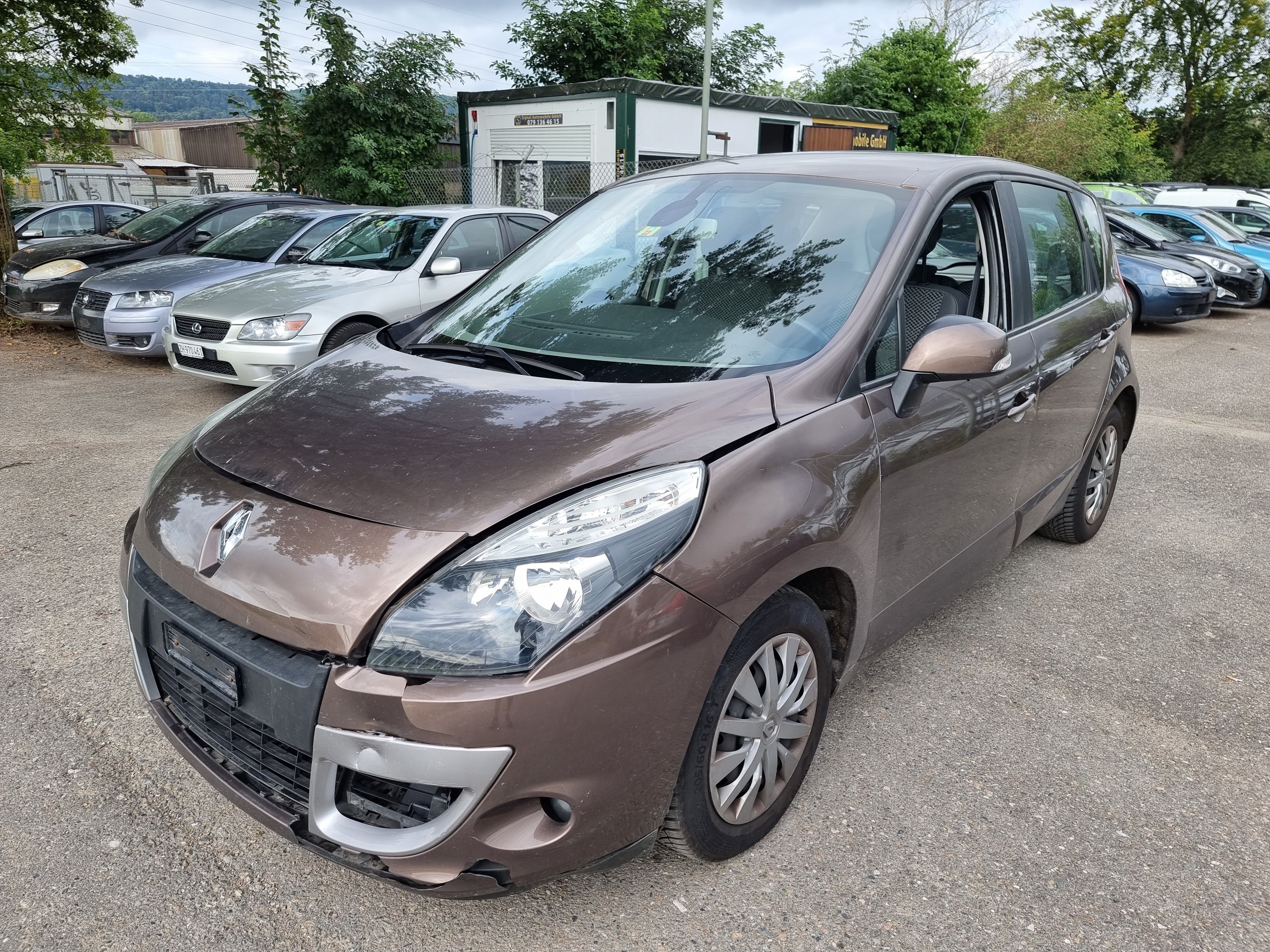 RENAULT Scénic 2.0 16V Dynamique X-Tronic CVT