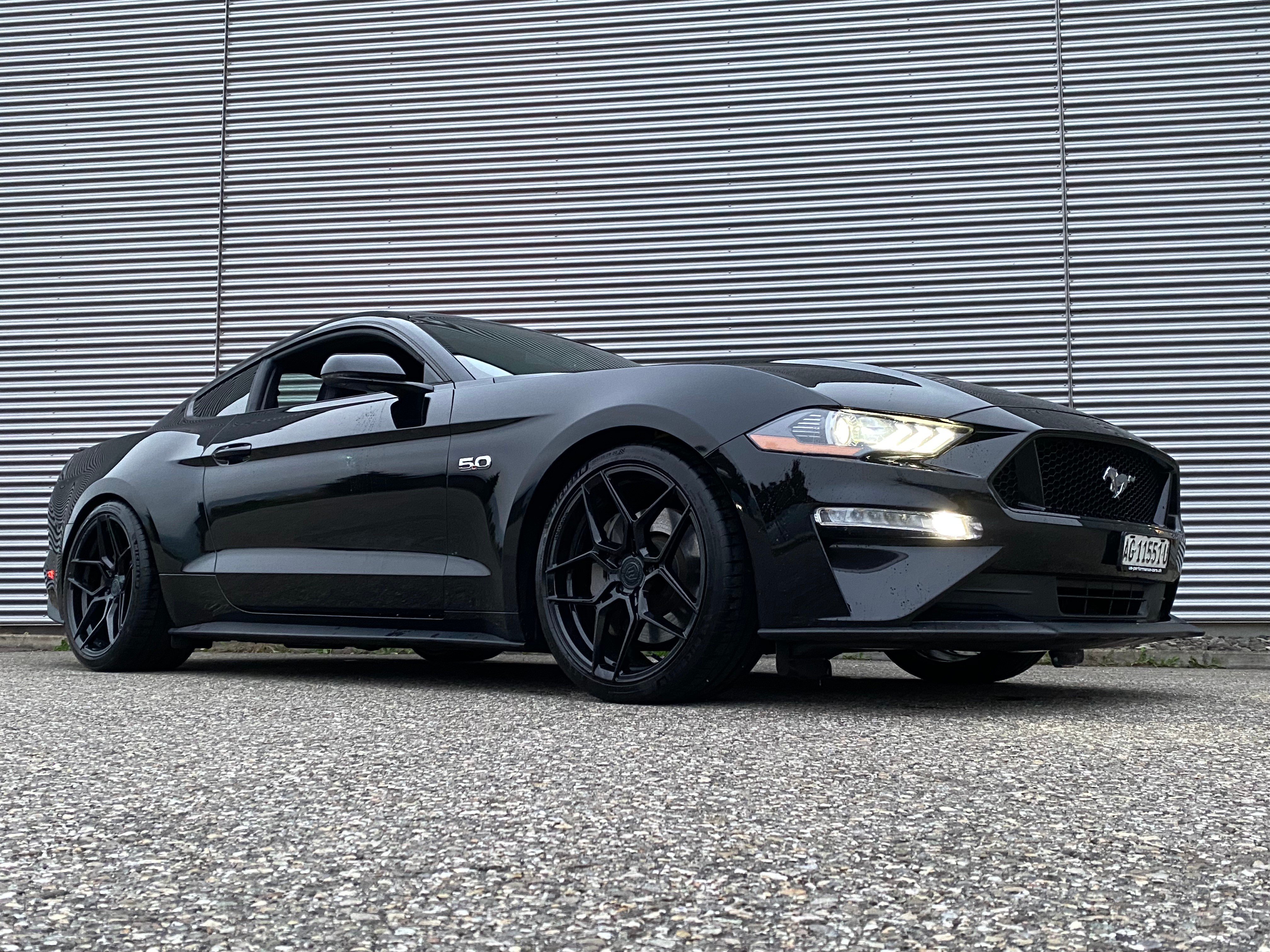 FORD Mustang GT Premium