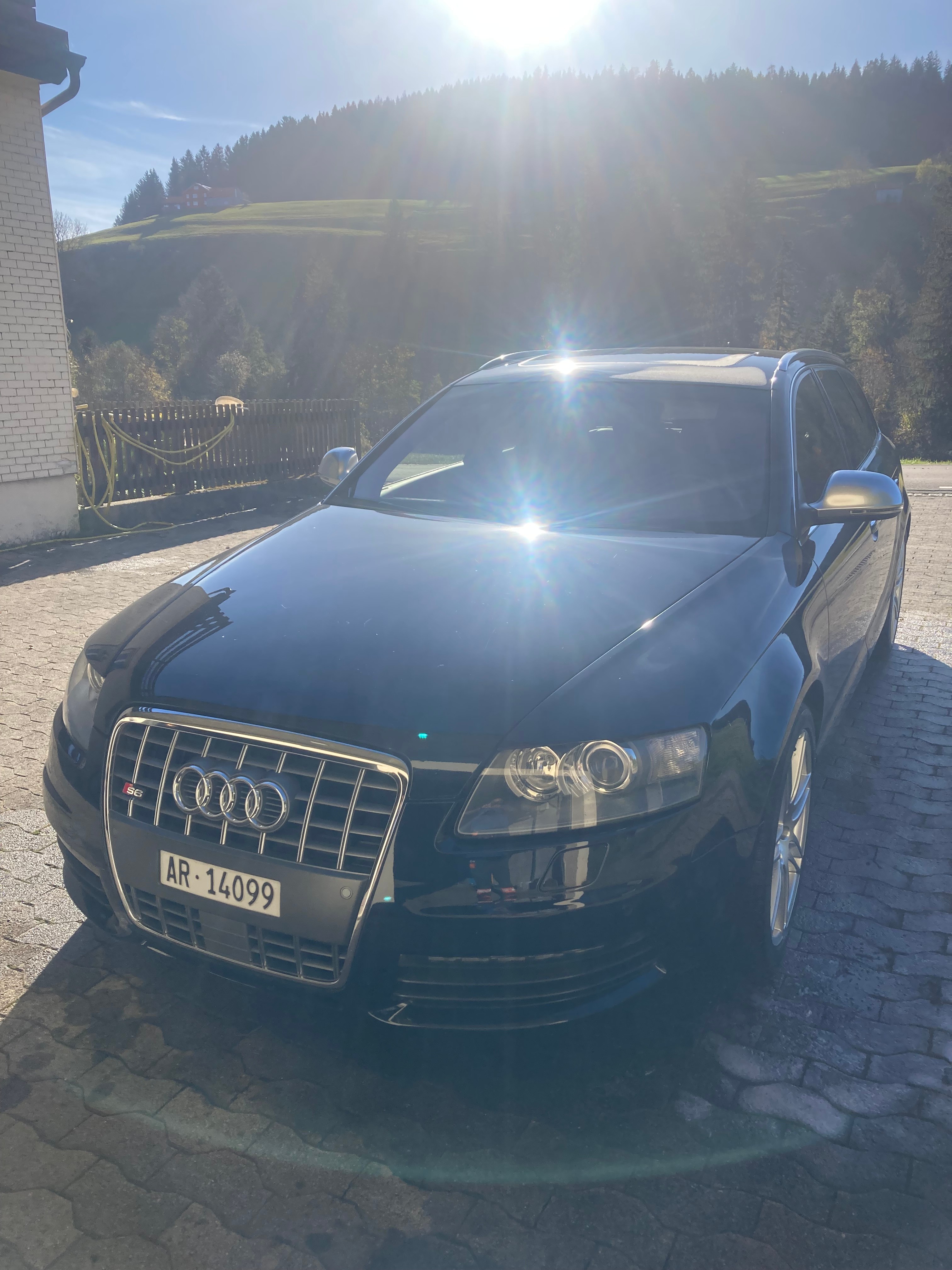 AUDI S6 Avant 5.2 V10 quattro tiptronic