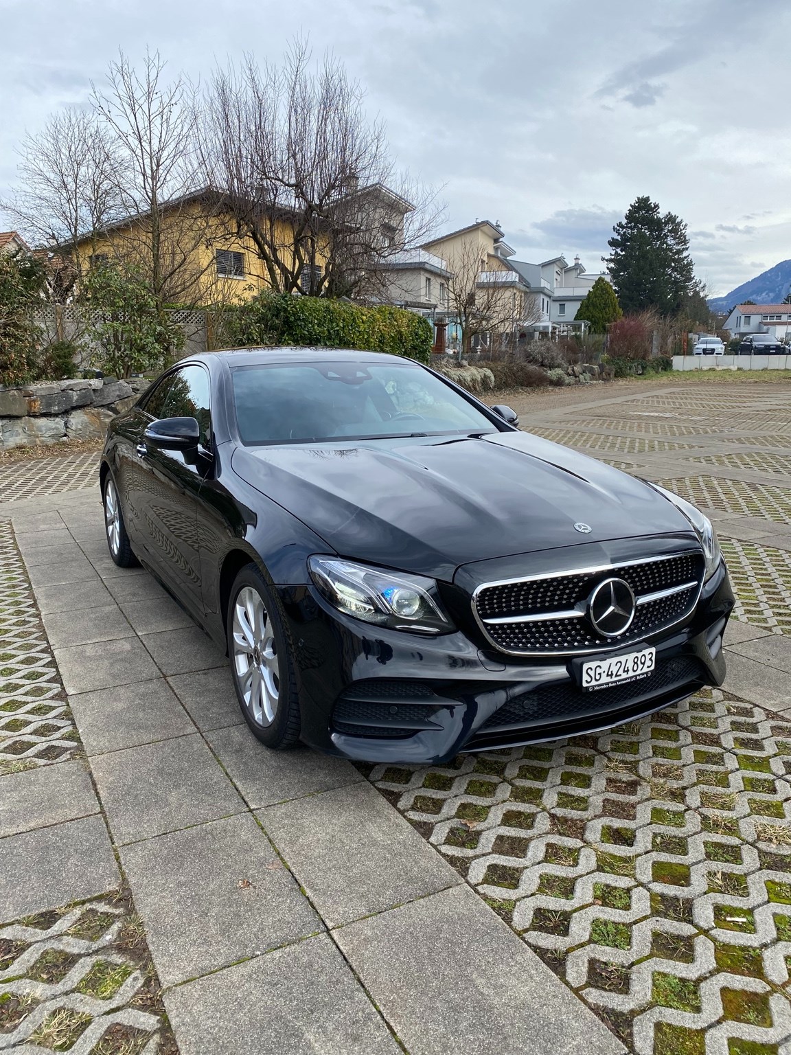 MERCEDES-BENZ E 400 Coupé AMG Line 4 Matic 9G-Tronic