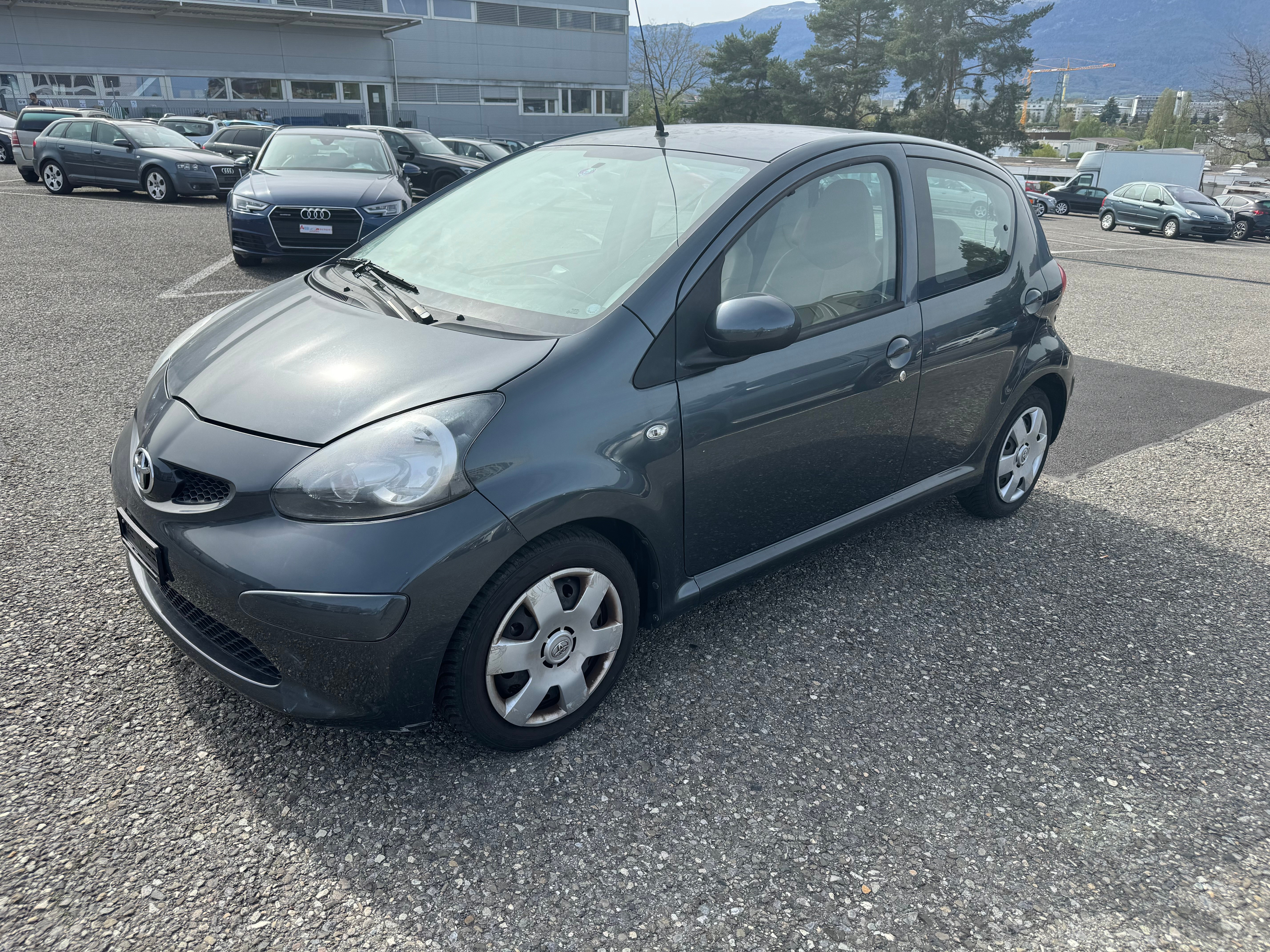 TOYOTA Aygo 1.0 Linea Luna