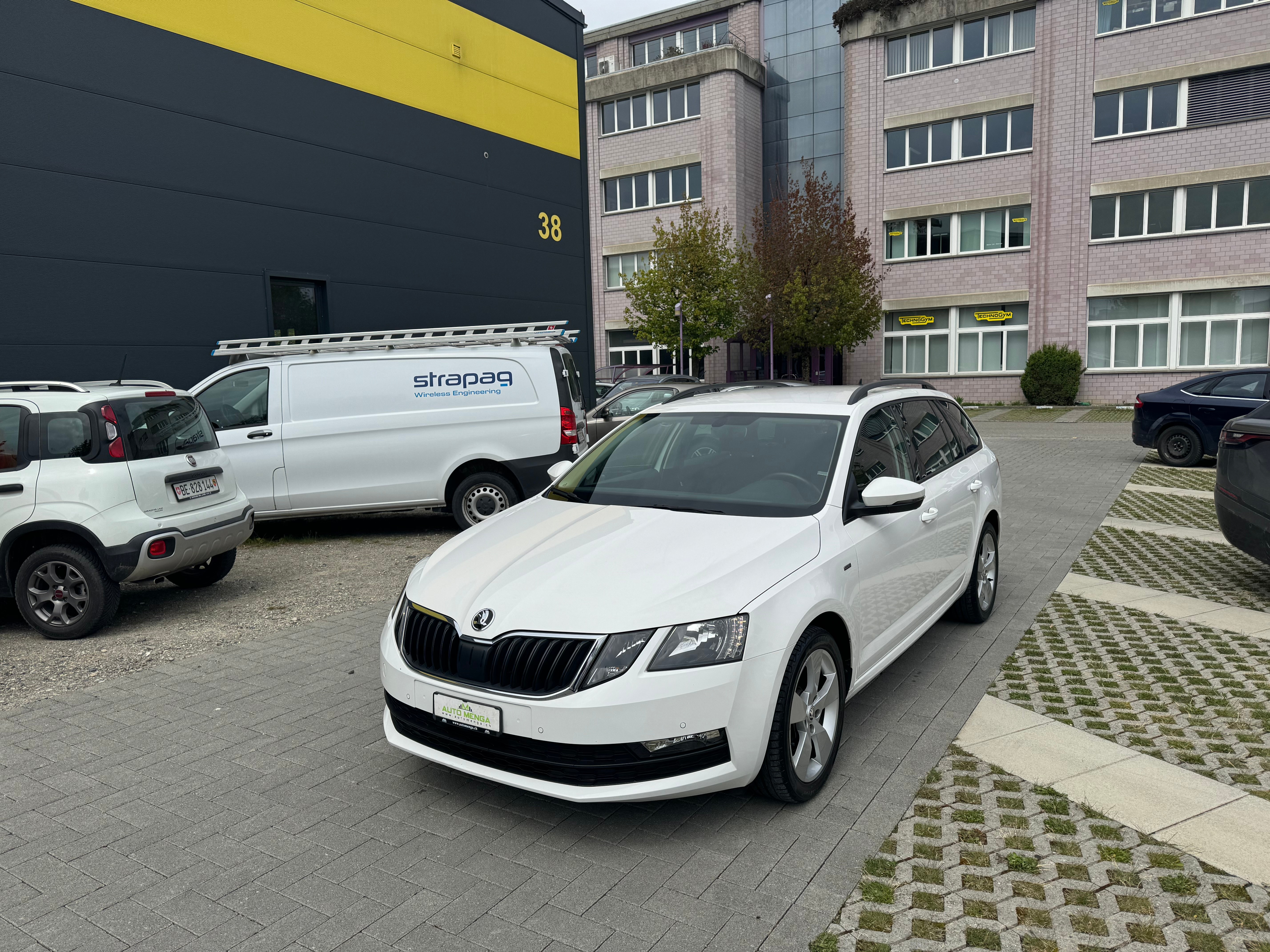 SKODA Octavia Combi 1.0 TSI Clever DSG