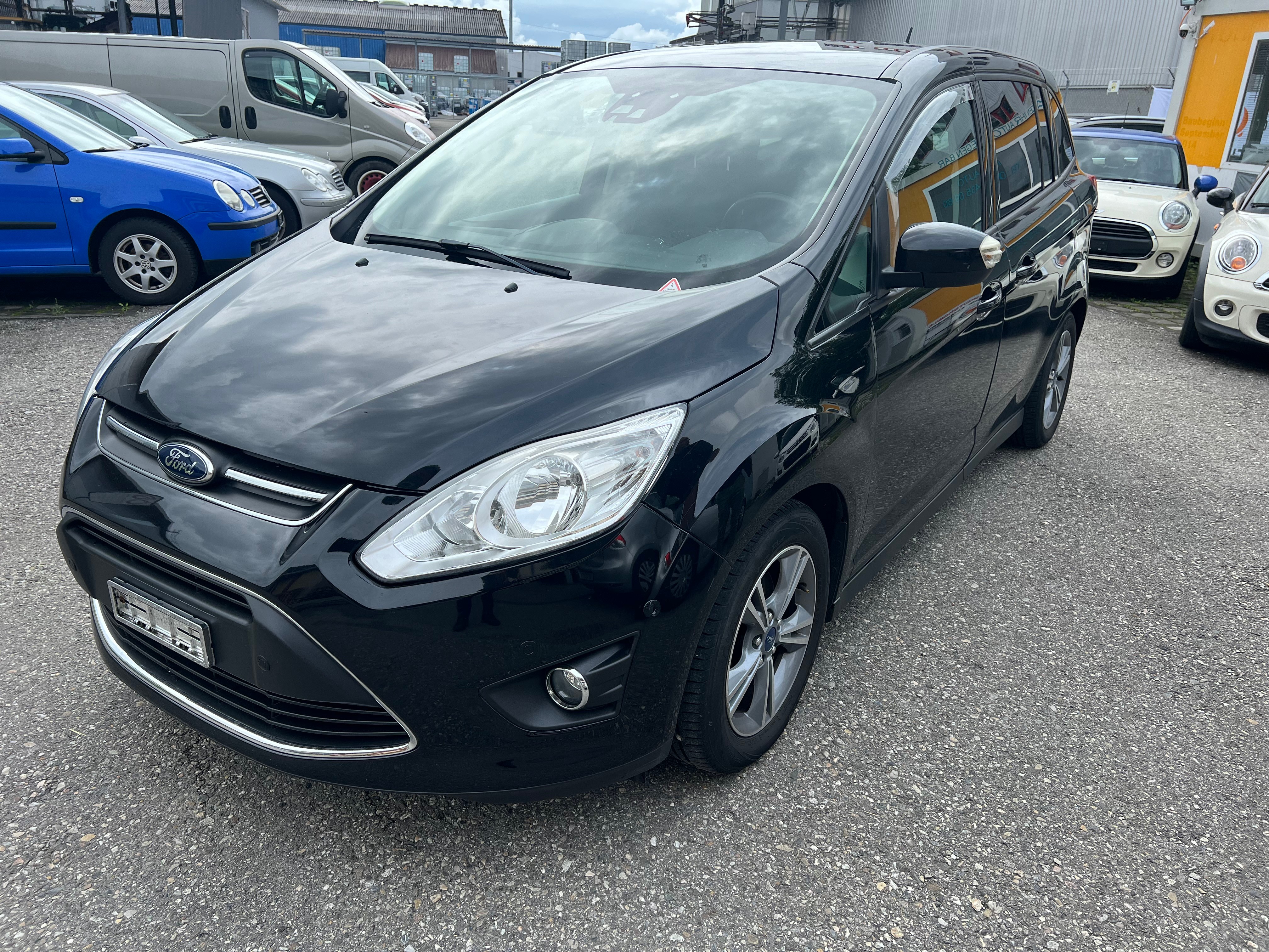 FORD Grand C-Max 1.6 TDCi Family-Edition