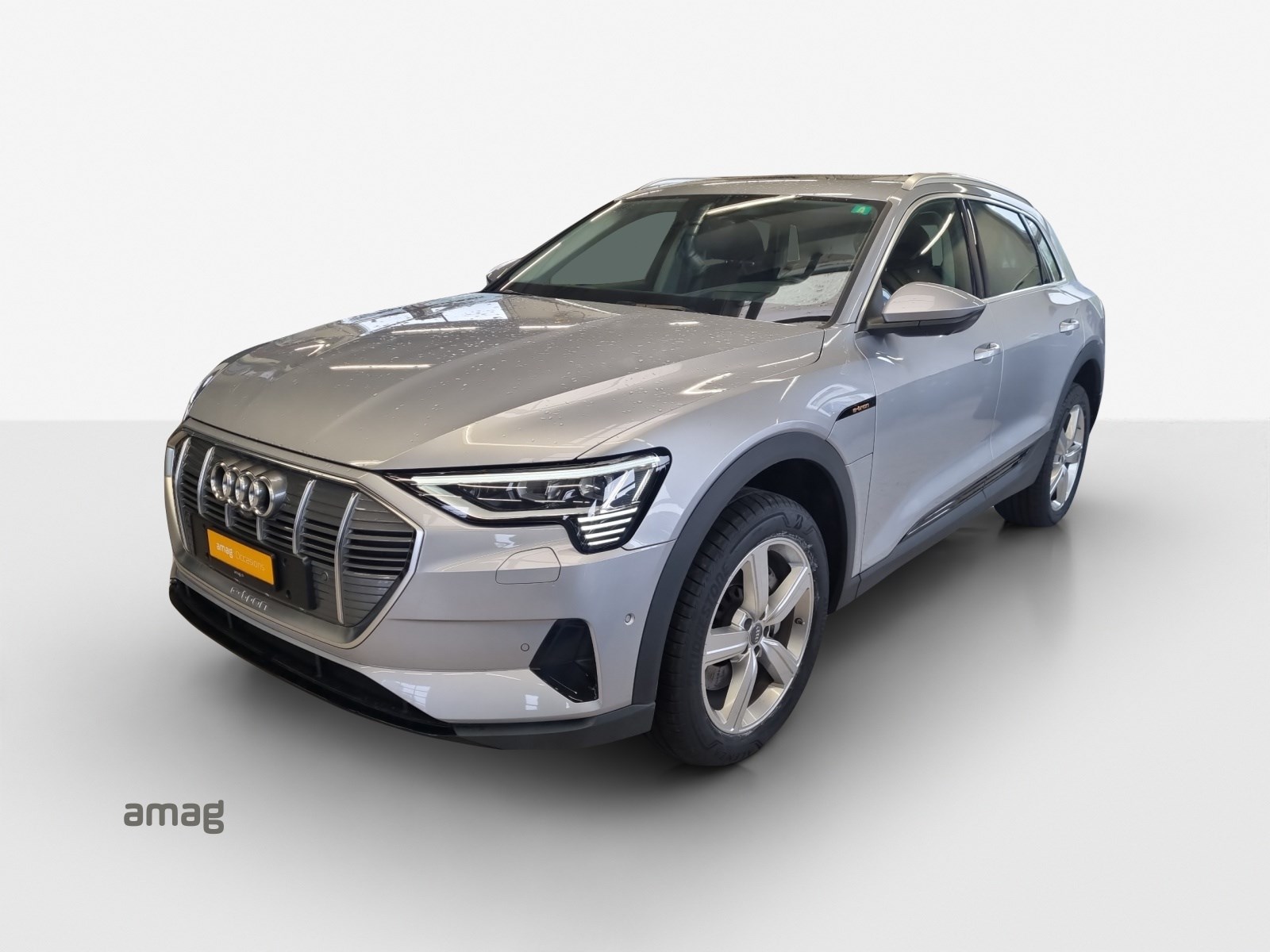 AUDI e-tron 55 quattro