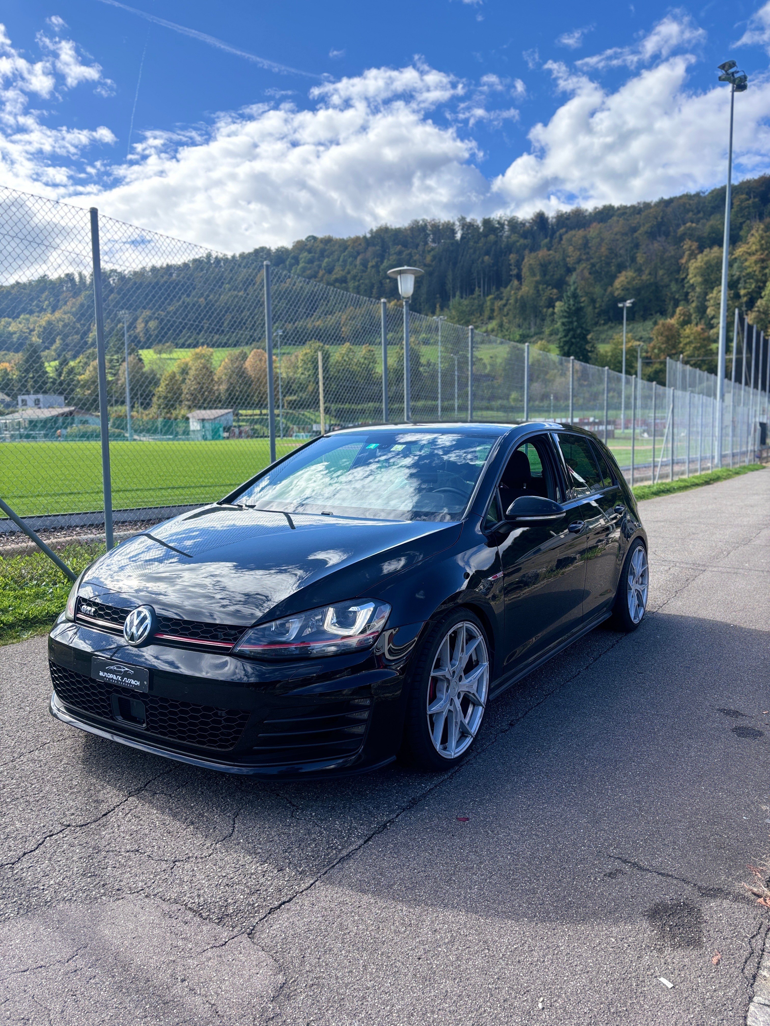 VW Golf 2.0 TSI GTI Performance