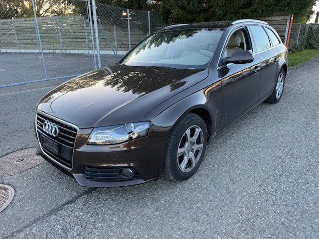 AUDI A4 Avant 3.0 TDI quattro S-tronic