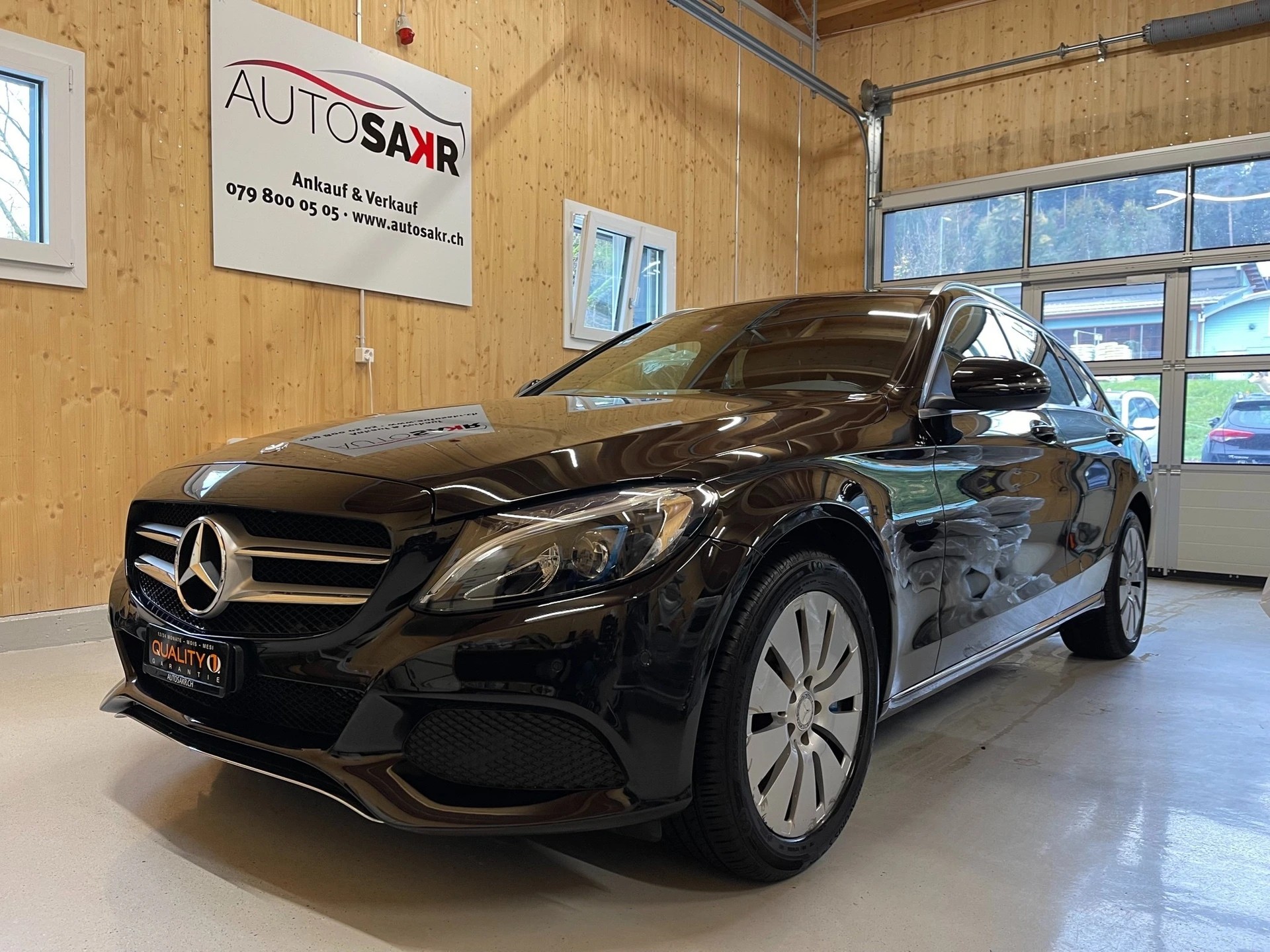 MERCEDES-BENZ C 350 e Avantgarde 7G-Tronic