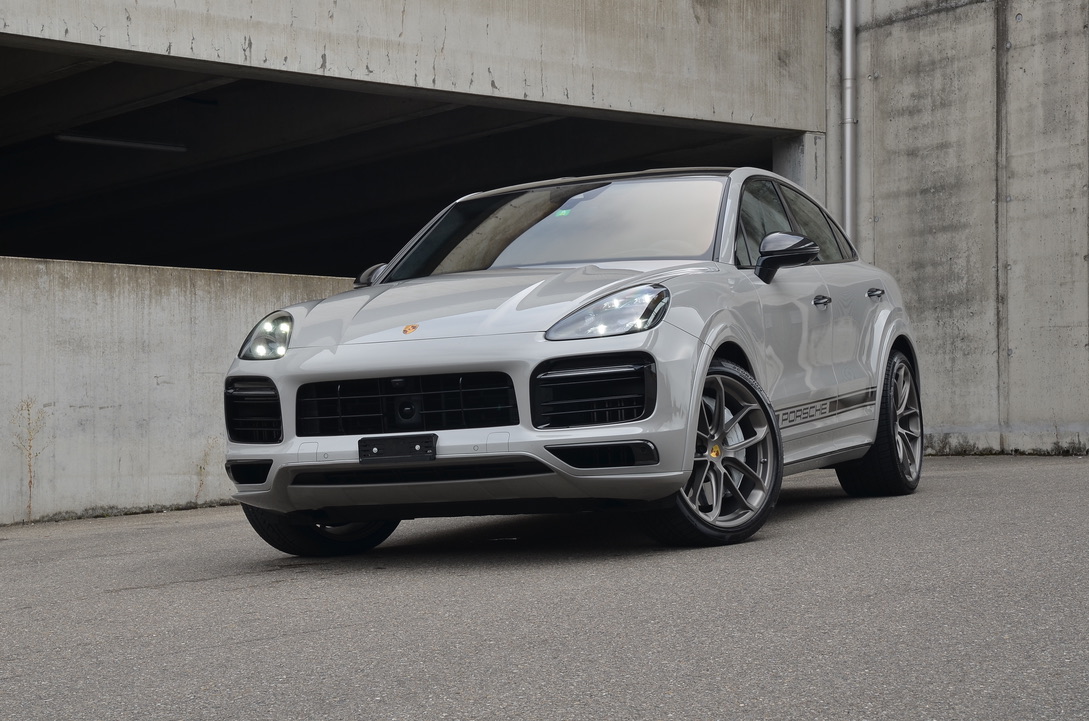 PORSCHE Cayenne GTS Coupé