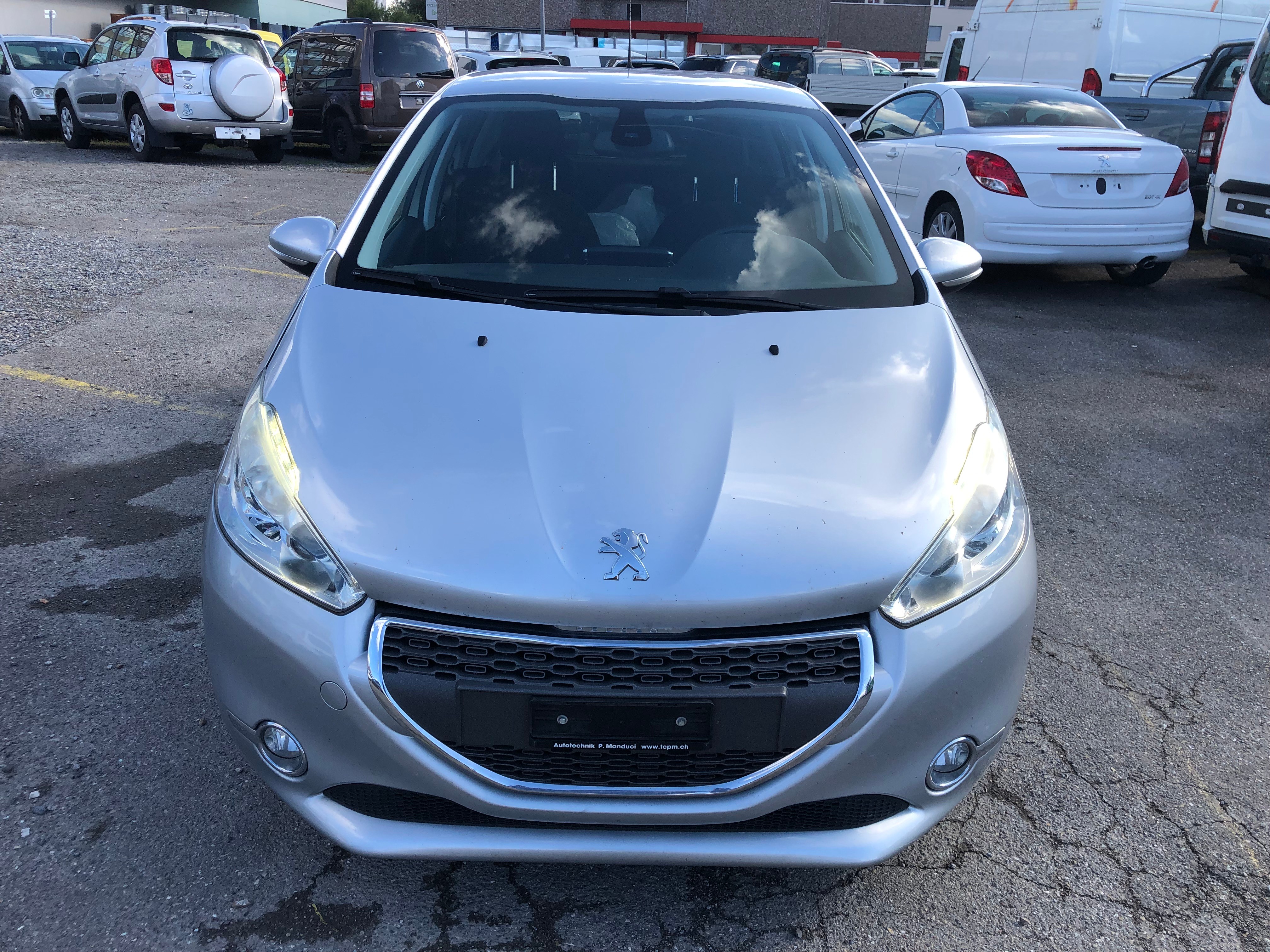 PEUGEOT 208 1.6 VTI Allure